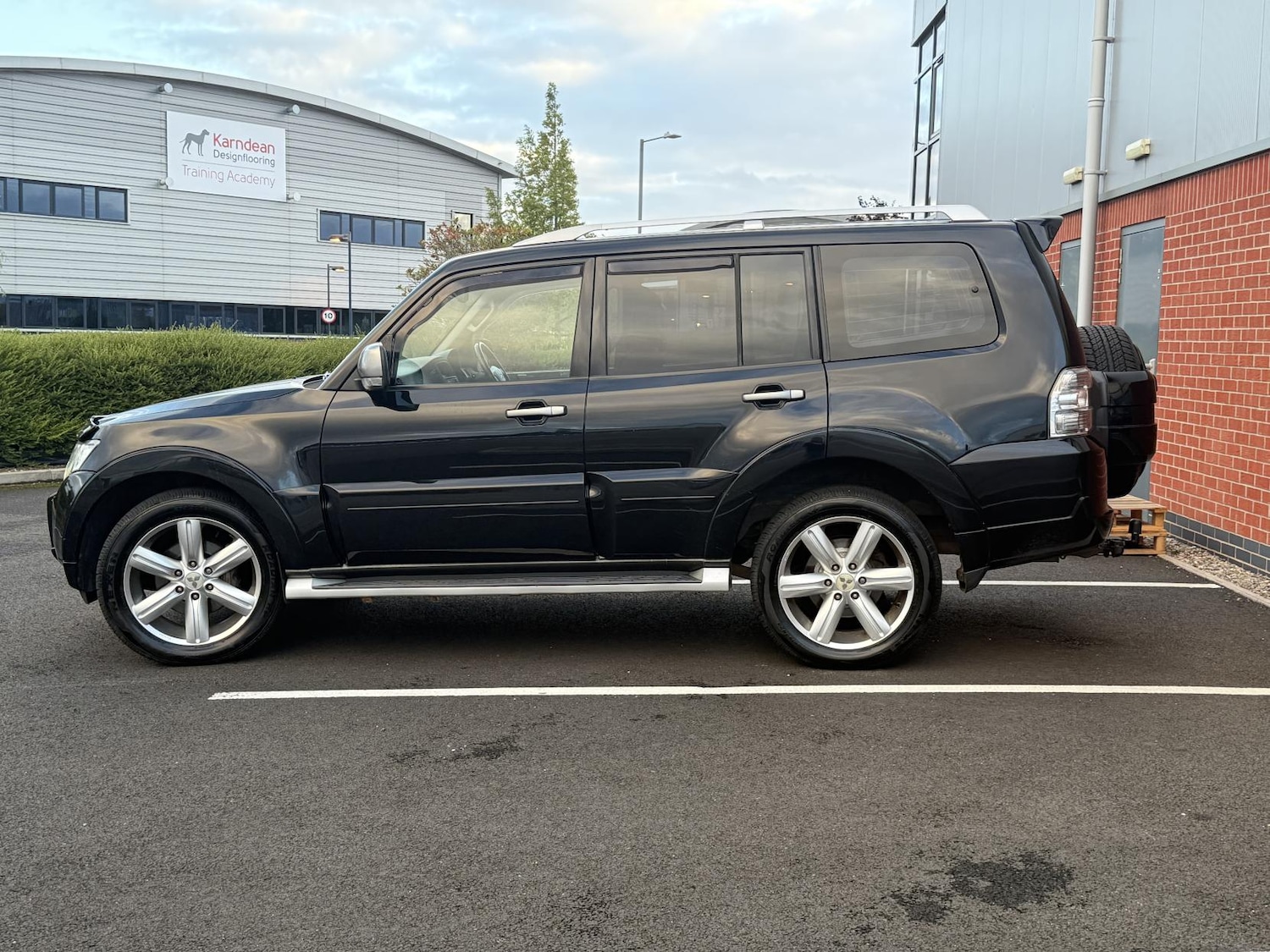 Used Mitsubishi Shogun 2011 for sale - 76387560: Photo 9