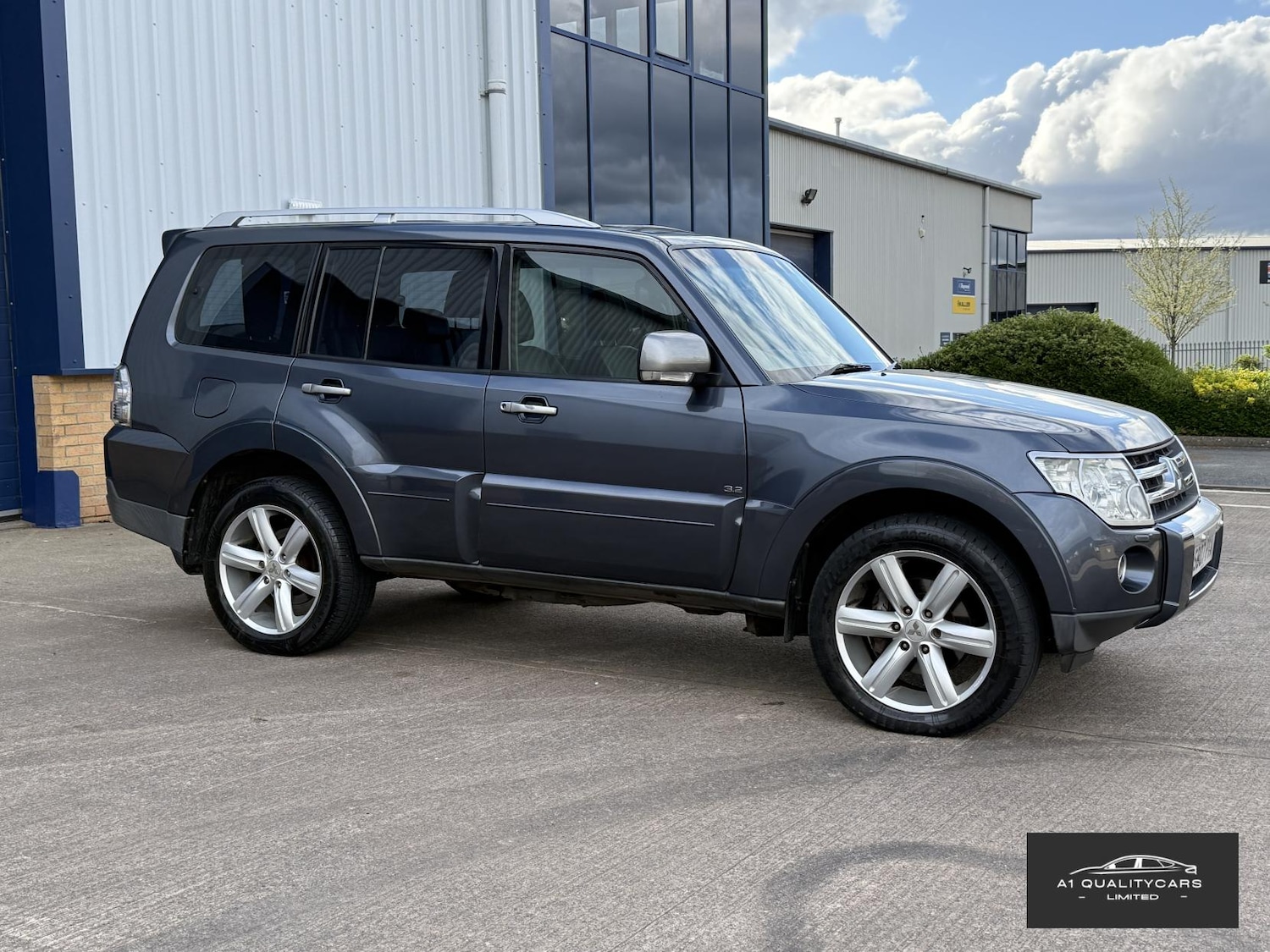 Used Mitsubishi Shogun 2007 for sale - 78184133: Photo 3