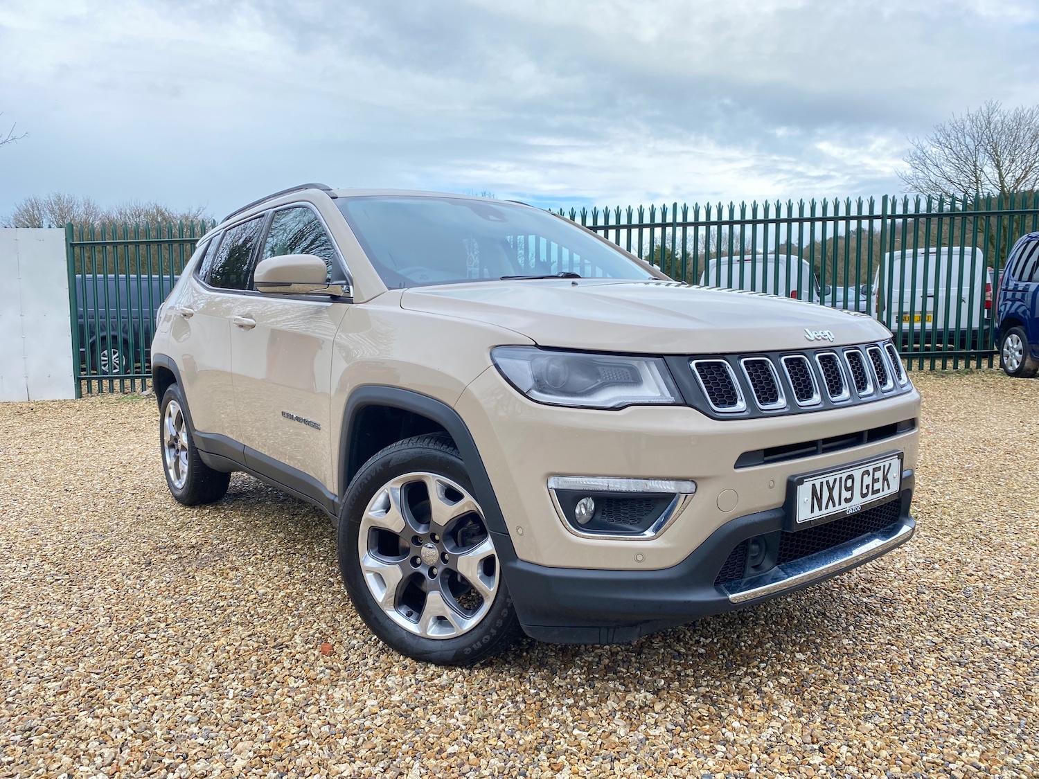 Used Jeep Compass 2019 for sale - 77355215: Photo 2