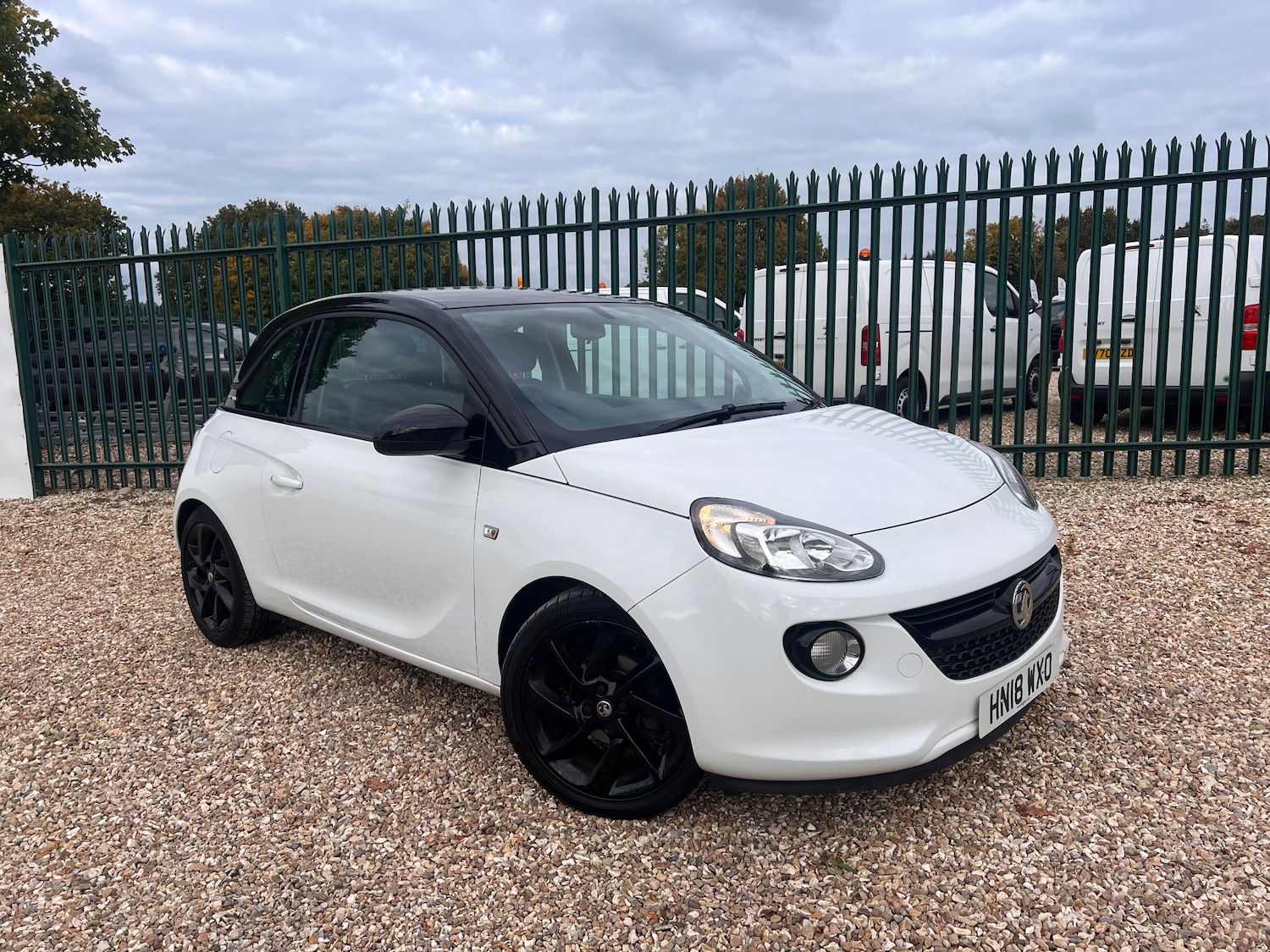 Used Vauxhall ADAM 2018 for sale - 76404855: Photo 1