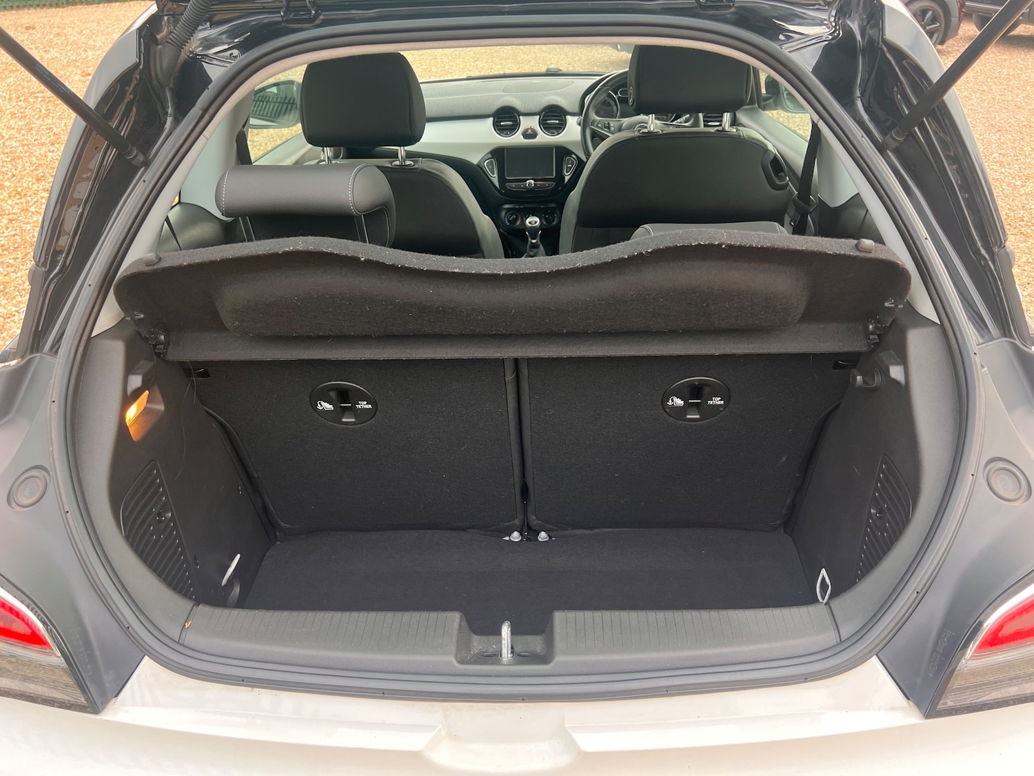 Used Vauxhall ADAM 2018 for sale - 76404855: Photo 9