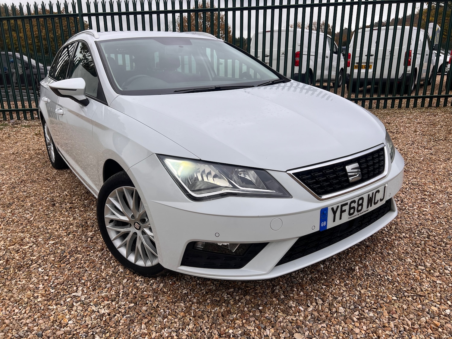 Used SEAT Leon 2018 for sale - 77125242: Photo 2