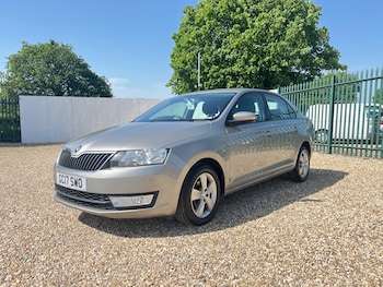 Used Skoda Rapid 2017 for sale - 78673800: Photo