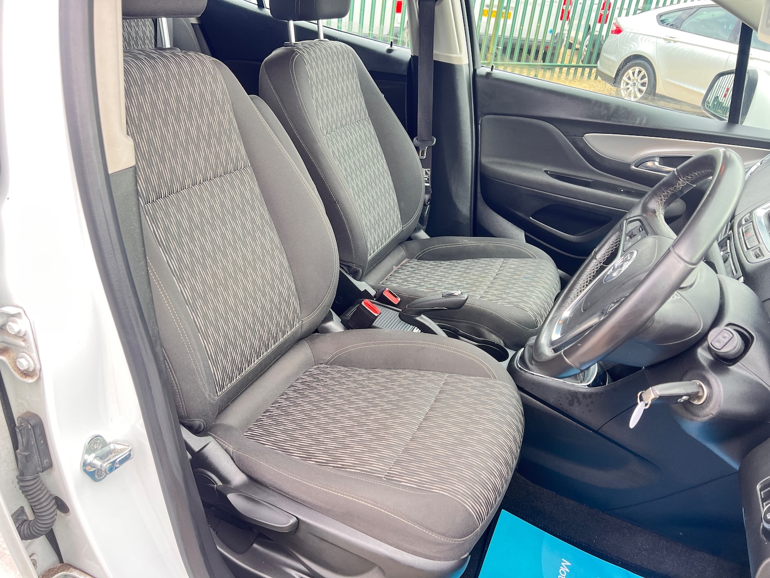 Used Vauxhall Mokka 2010 for sale - 77650452: Photo 14