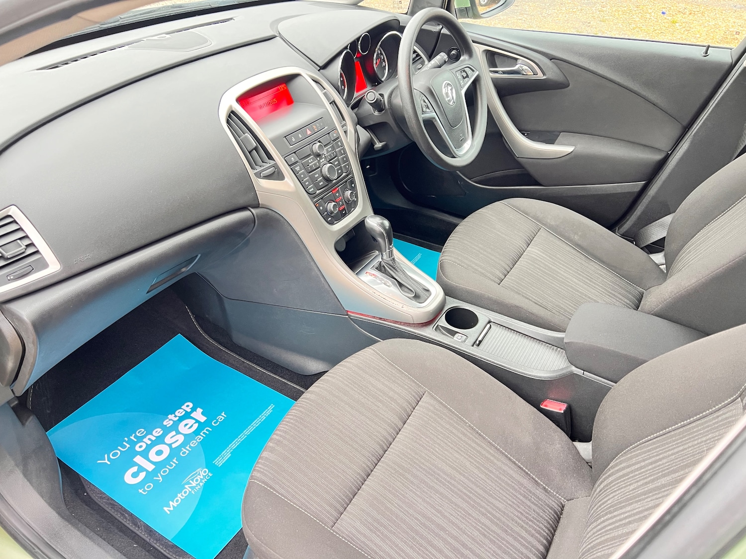 Used Vauxhall Astra 2011 for sale - 76762518: Photo 17