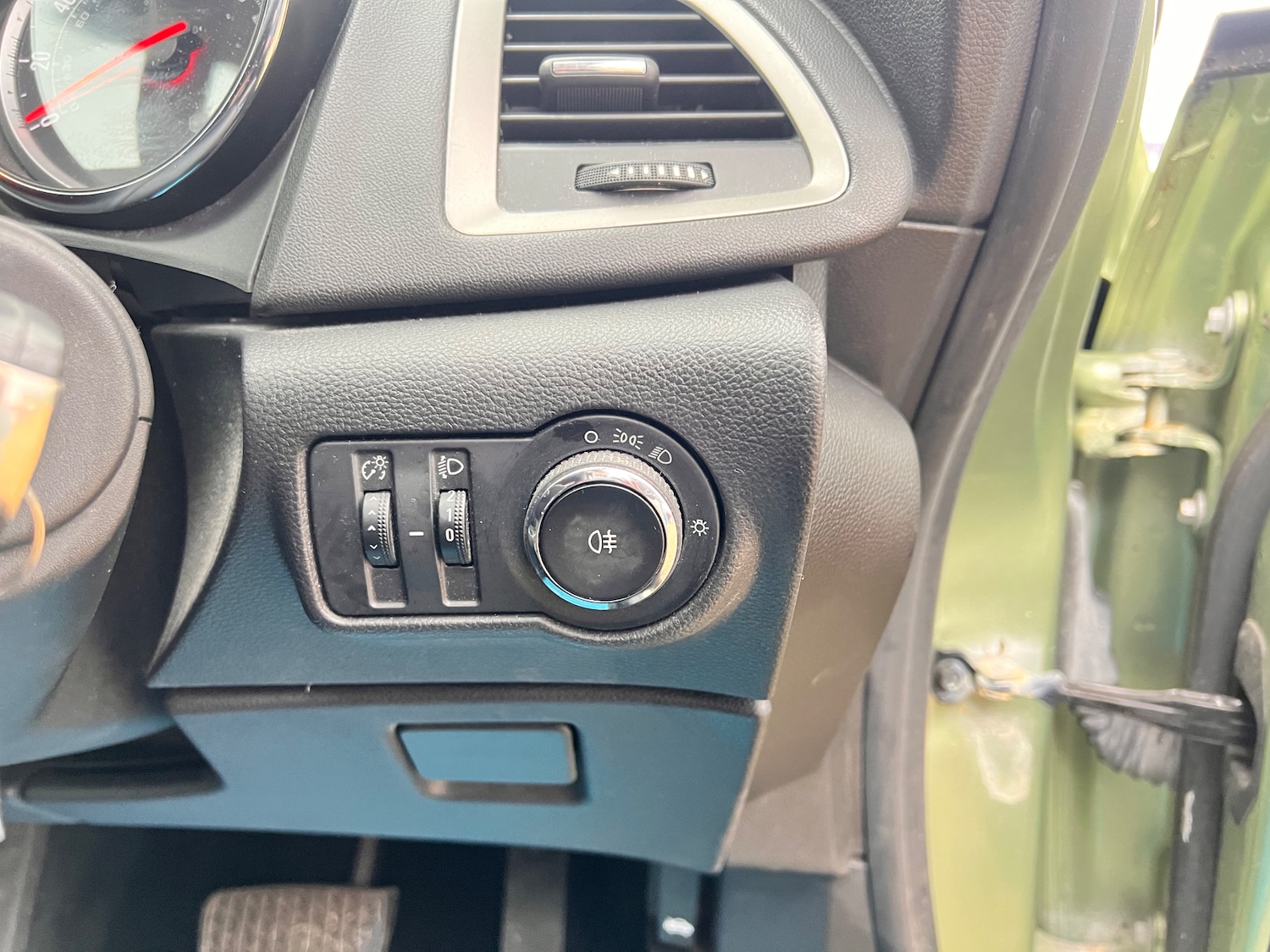 Used Vauxhall Astra 2011 for sale - 76762518: Photo 30