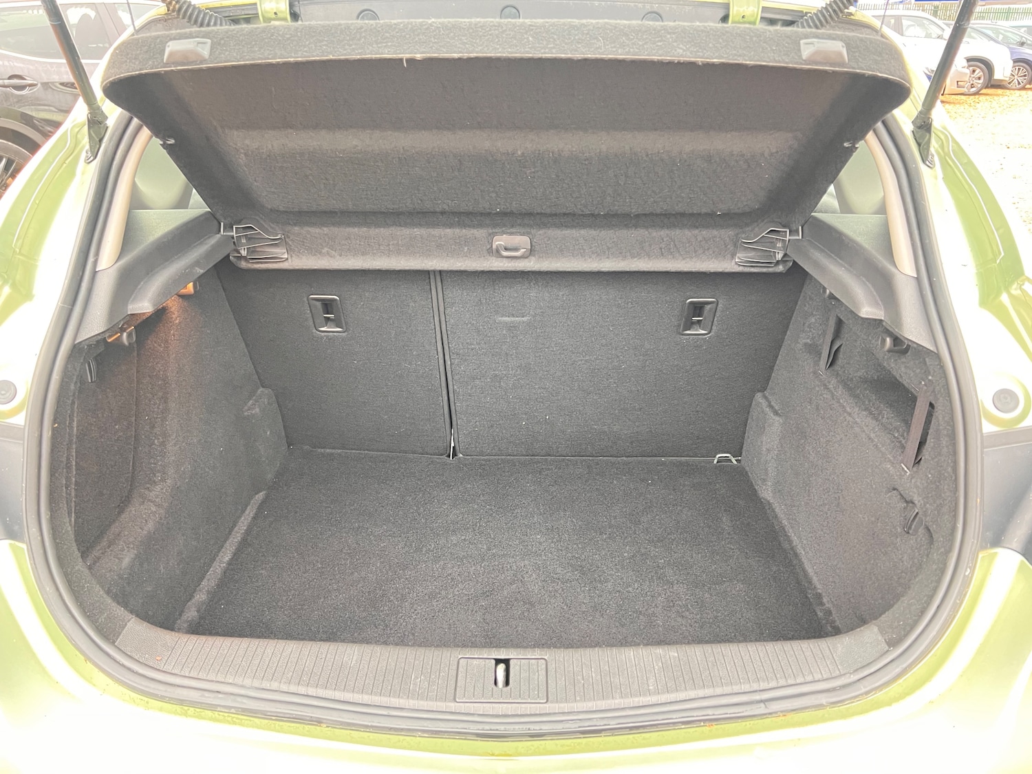 Used Vauxhall Astra 2011 for sale - 76762518: Photo 31