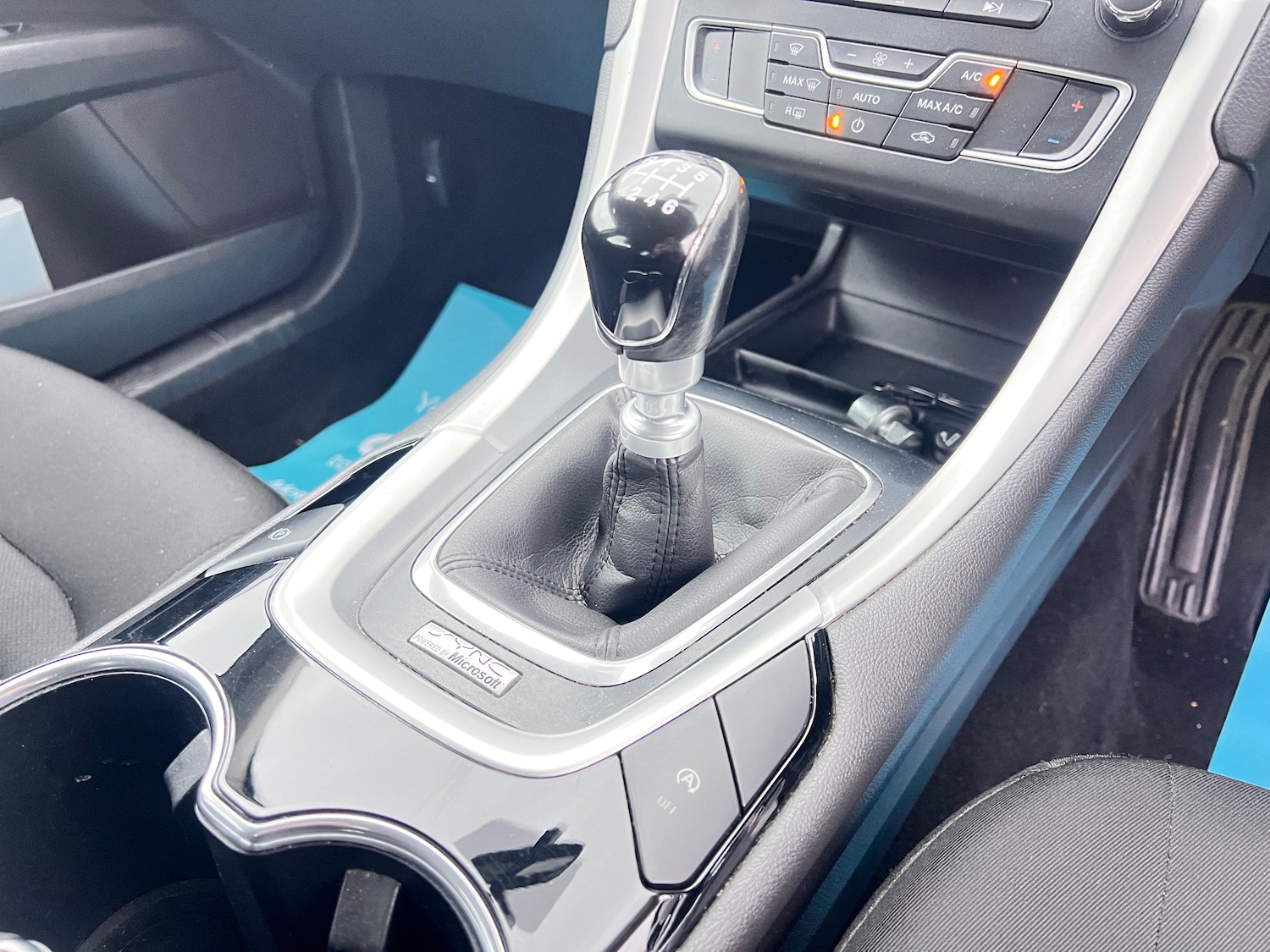 Used Ford Mondeo 2015 for sale - 76949838: Photo 17