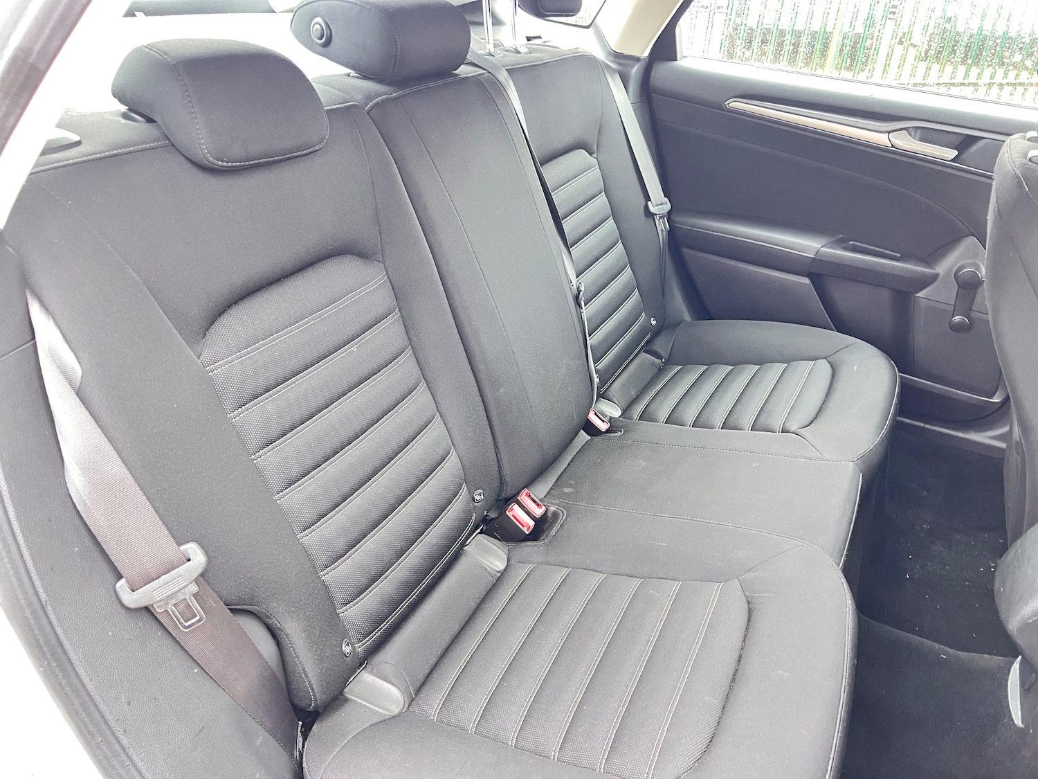 Used Ford Mondeo 2015 for sale - 76949838: Photo 24