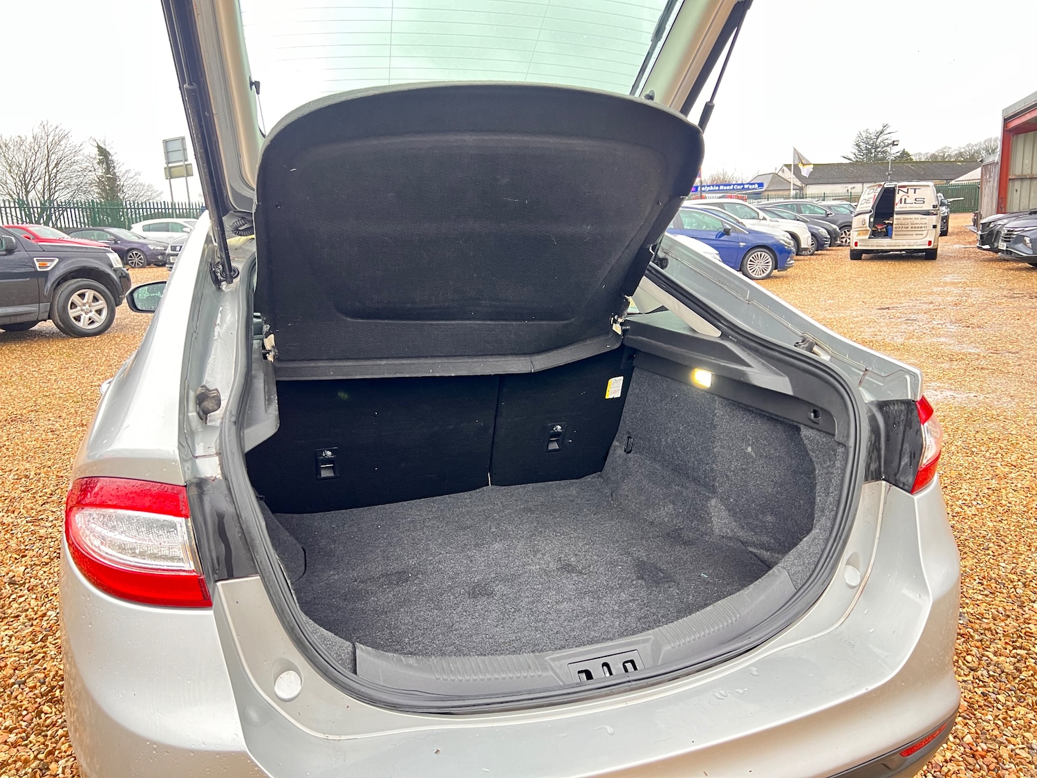 Used Ford Mondeo 2015 for sale - 76949838: Photo 25