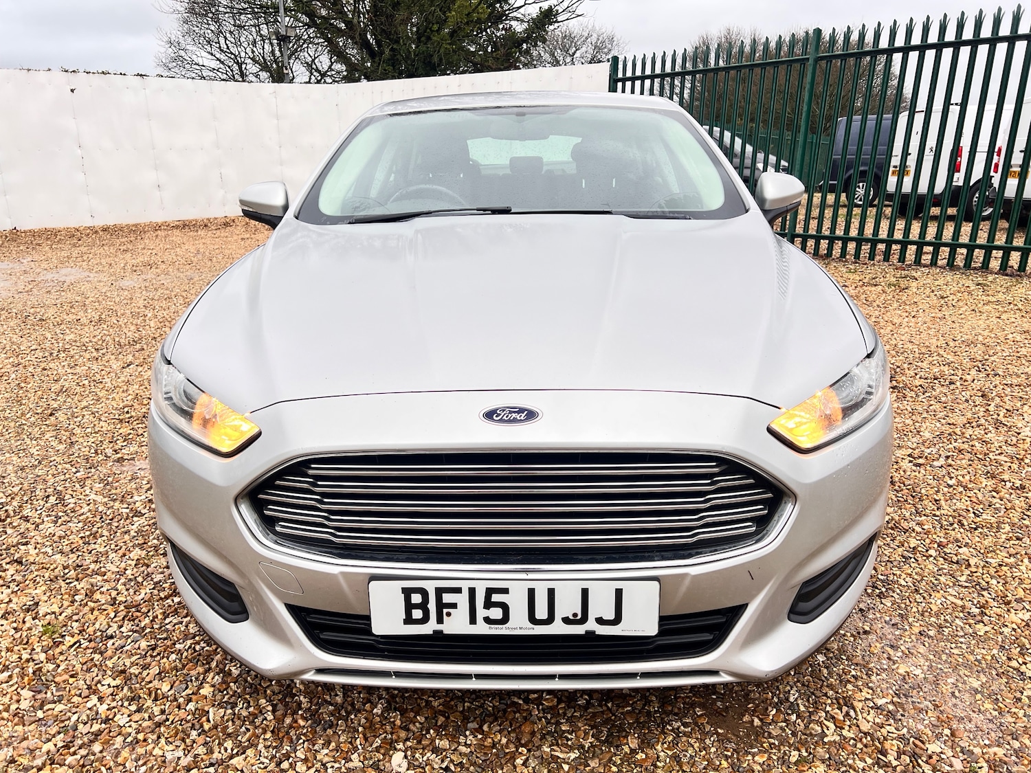 Used Ford Mondeo 2015 for sale - 76949838: Photo 3