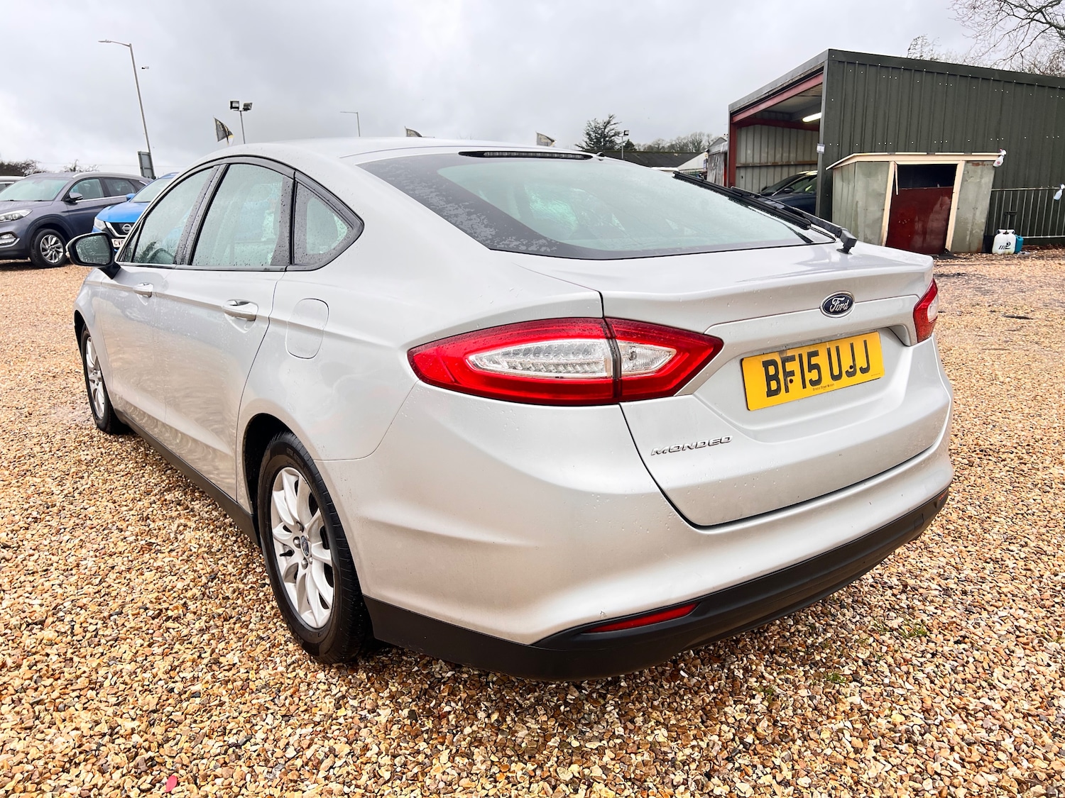 Used Ford Mondeo 2015 for sale - 76949838: Photo 8