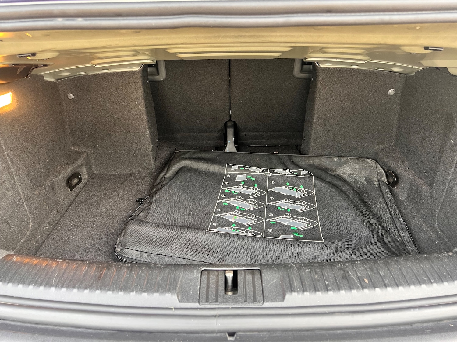 Used Volkswagen Golf 2012 for sale - 76569308: Photo 10