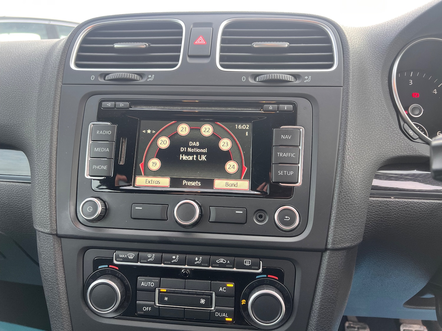 Used Volkswagen Golf 2012 for sale - 76569308: Photo 17