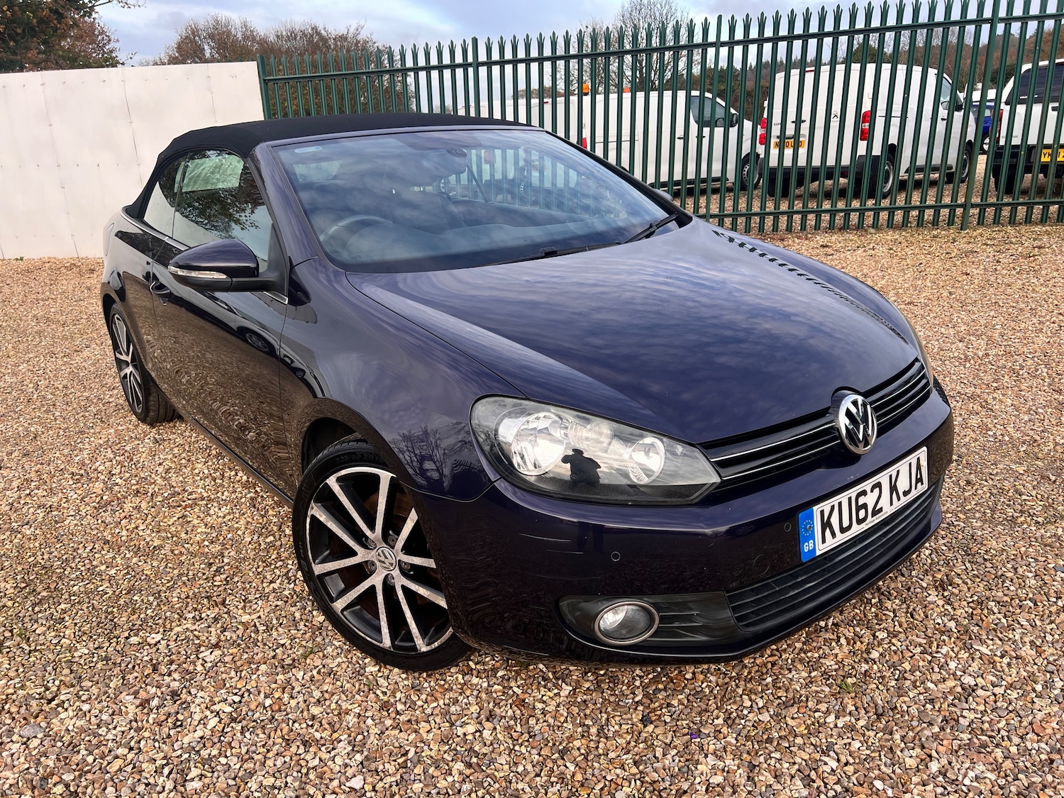 Used Volkswagen Golf 2012 for sale - 76569308: Photo 2