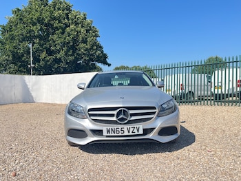 Used Mercedes-Benz C Class 2015 for sale - 79073342: Photo