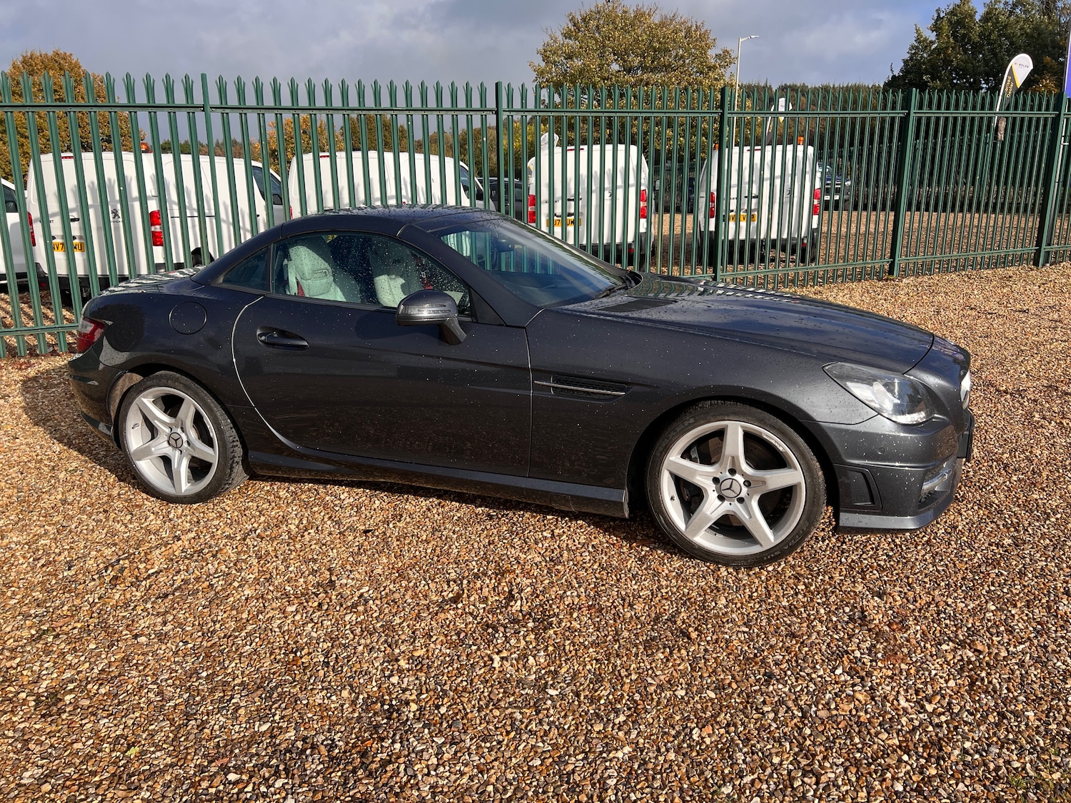 Used Mercedes-Benz SLK 2011 for sale - 77249375: Photo 10