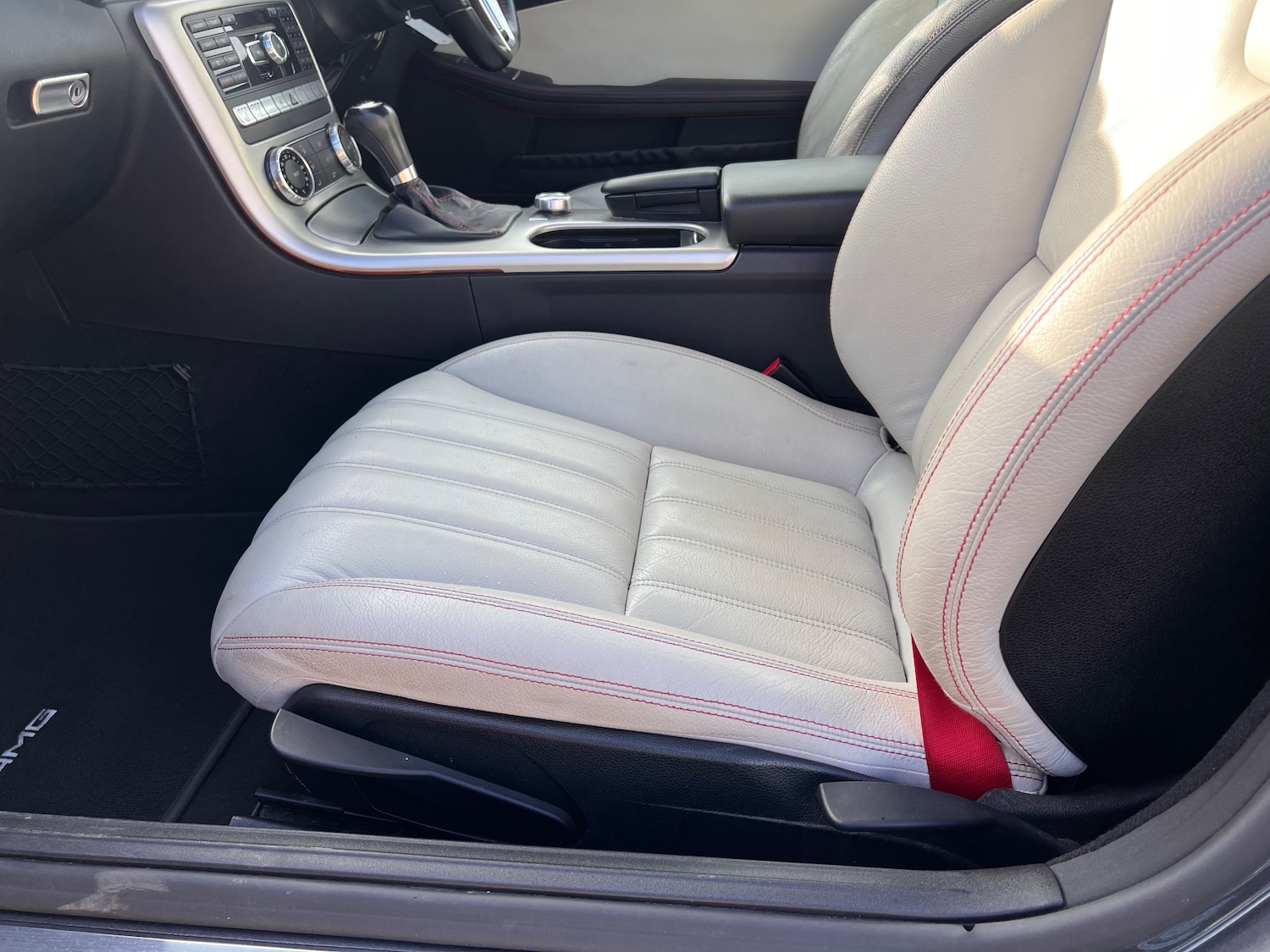 Used Mercedes-Benz SLK 2011 for sale - 77249375: Photo 22