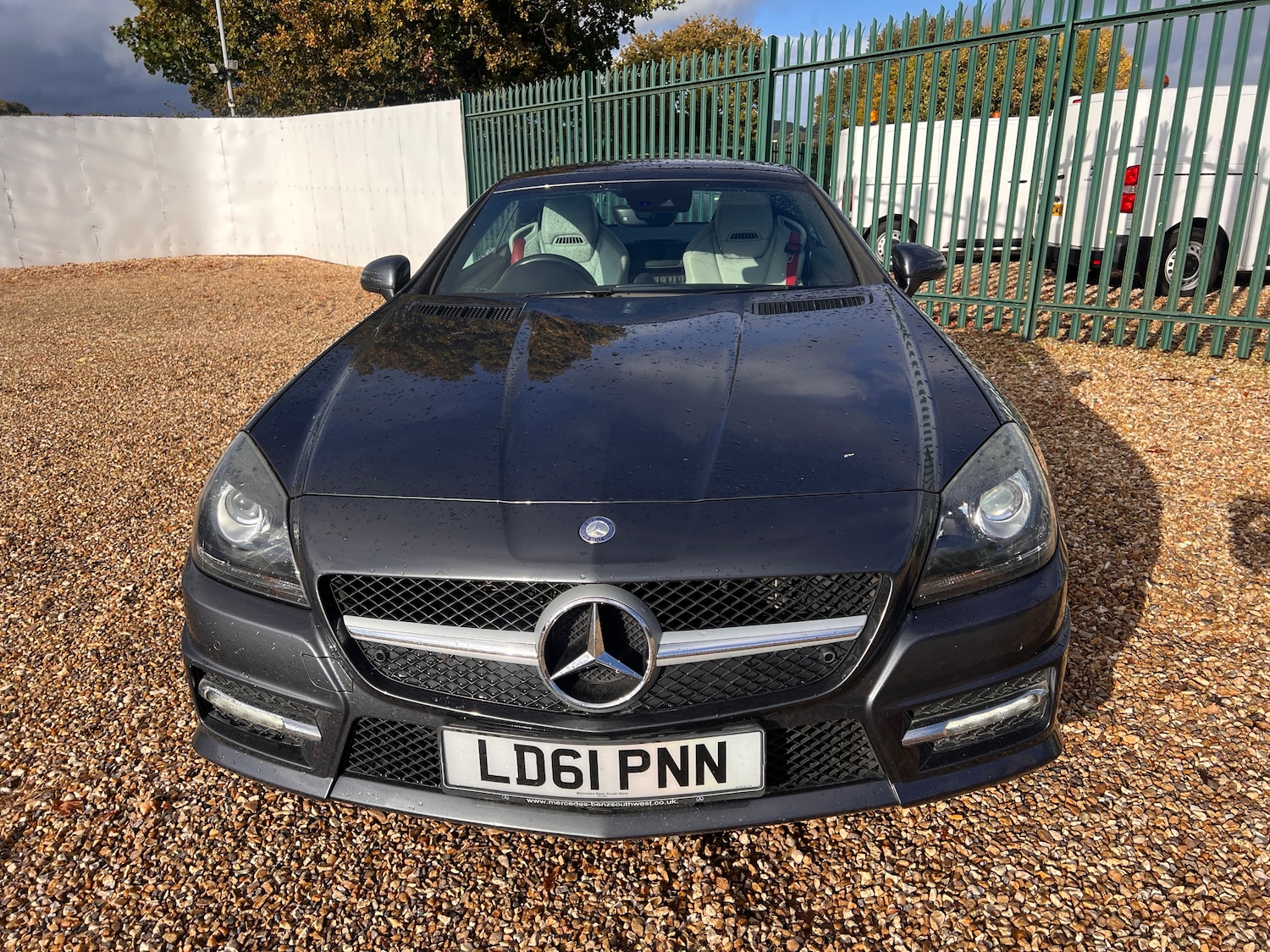 Used Mercedes-Benz SLK 2011 for sale - 77249375: Photo 3