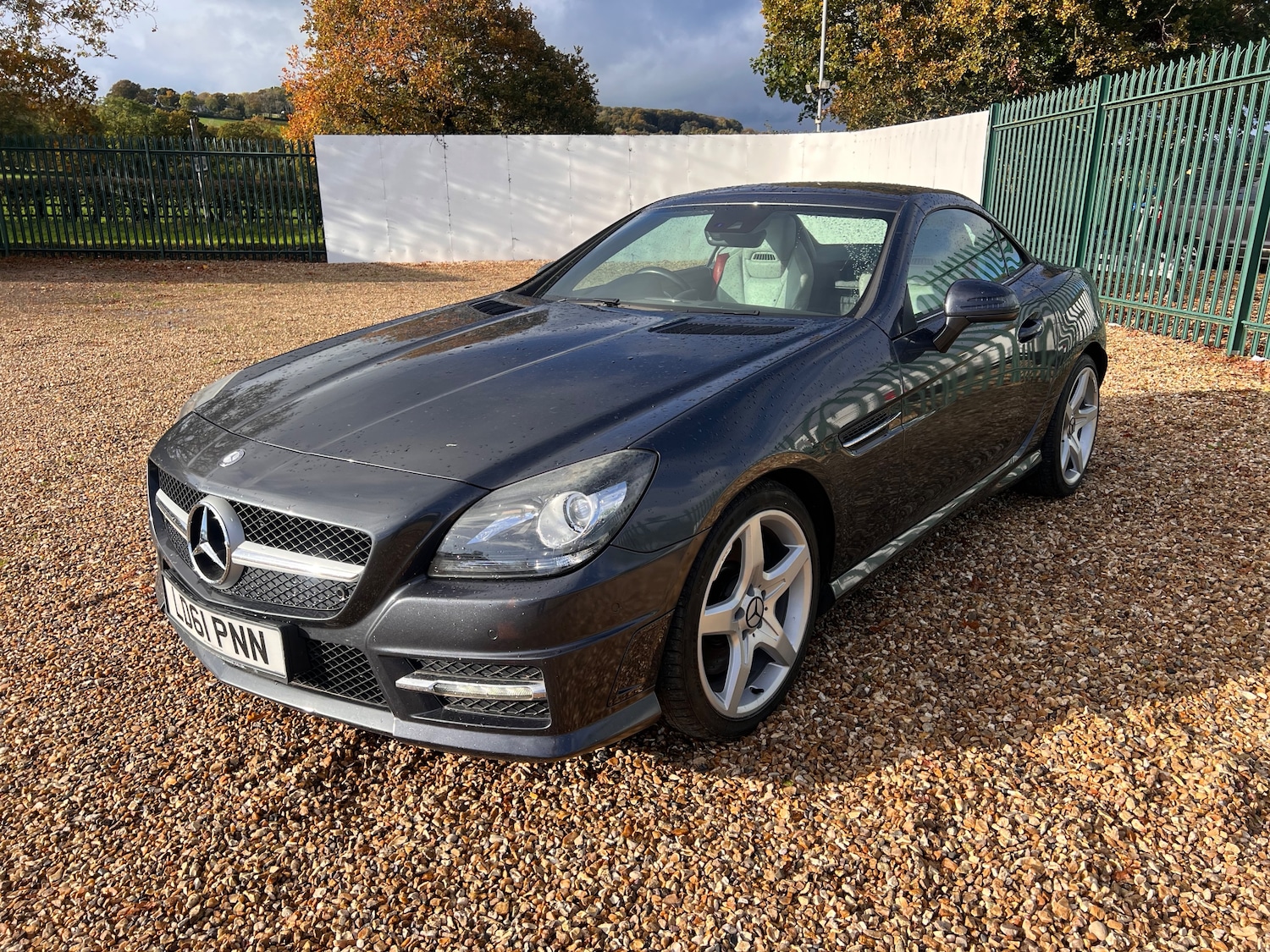 Used Mercedes-Benz SLK 2011 for sale - 77249375: Photo 4