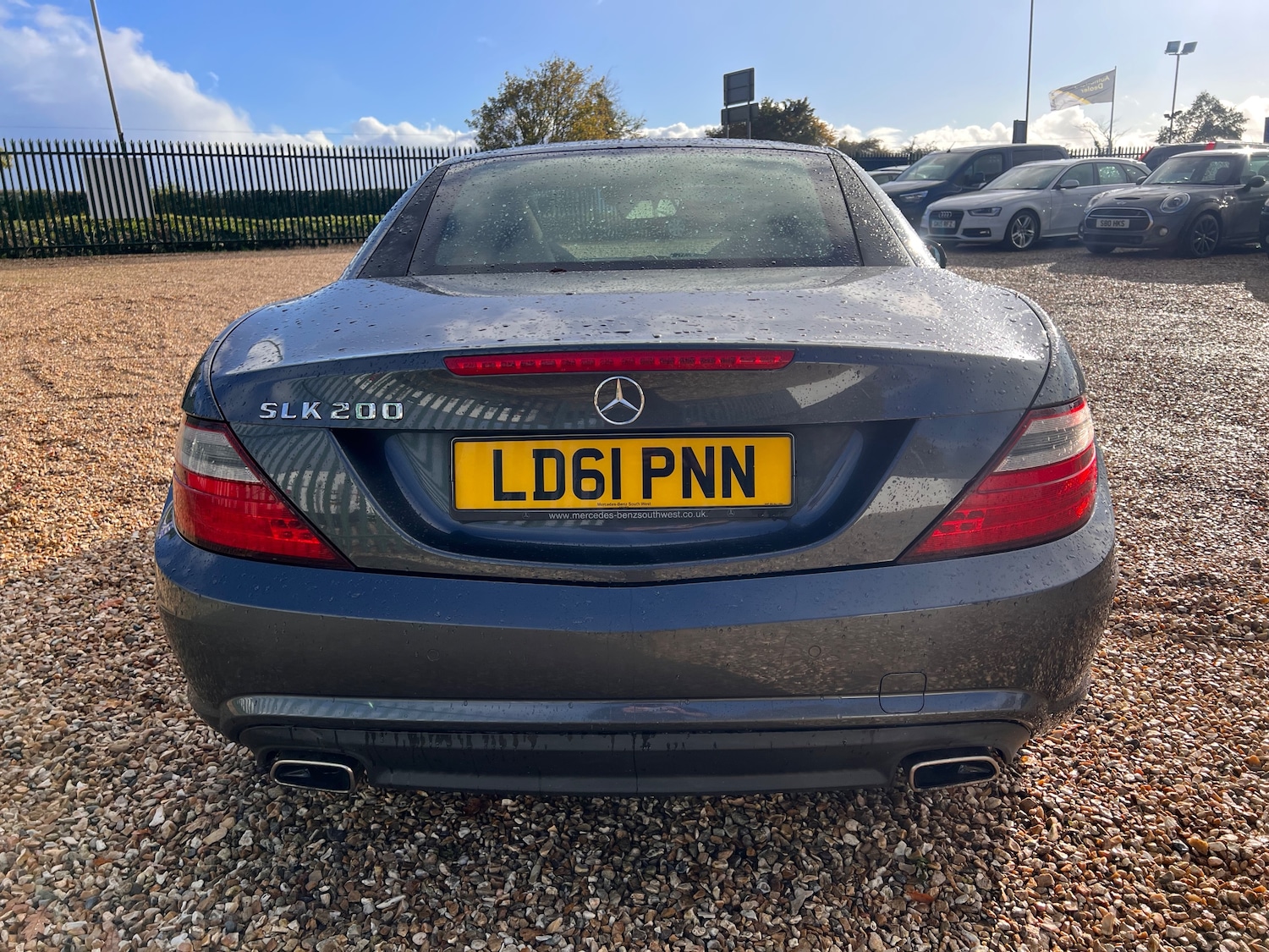 Used Mercedes-Benz SLK 2011 for sale - 77249375: Photo 7