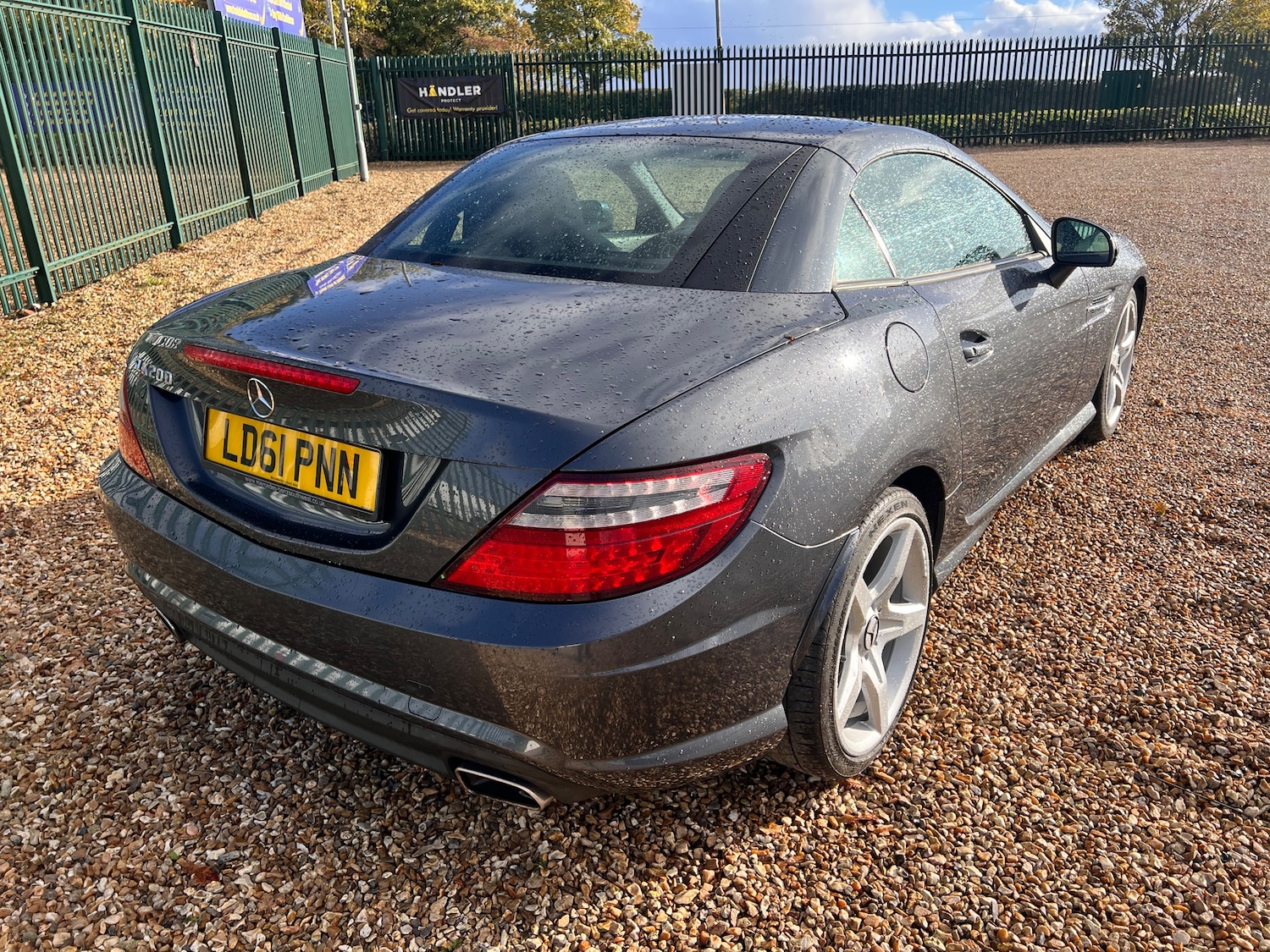 Used Mercedes-Benz SLK 2011 for sale - 77249375: Photo 8