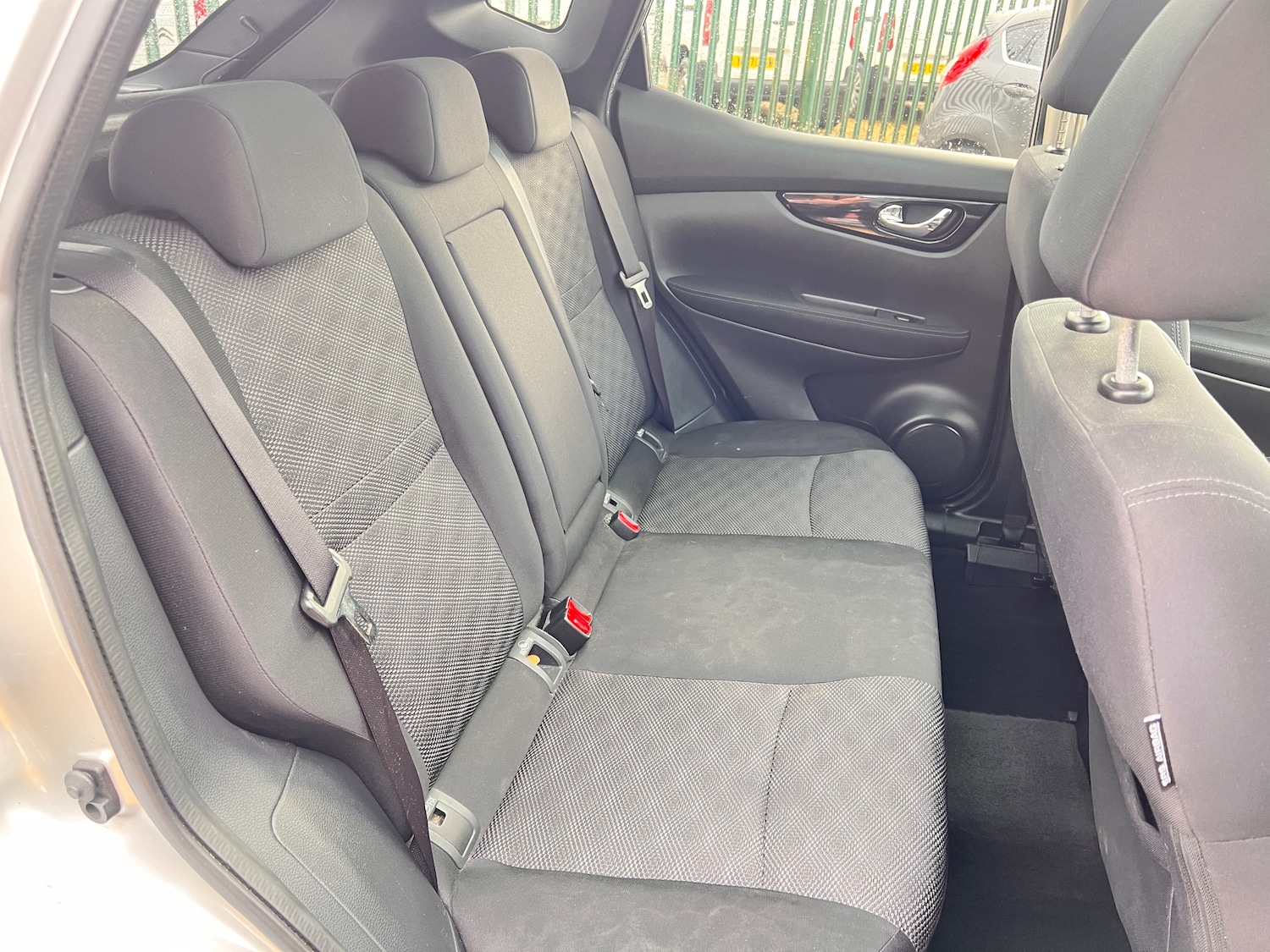 Used Nissan Qashqai 2016 for sale - 77450923: Photo 28