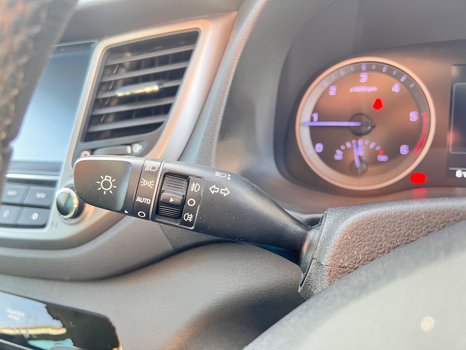 Used Hyundai TUCSON 2015 for sale - 76919100: Photo 20