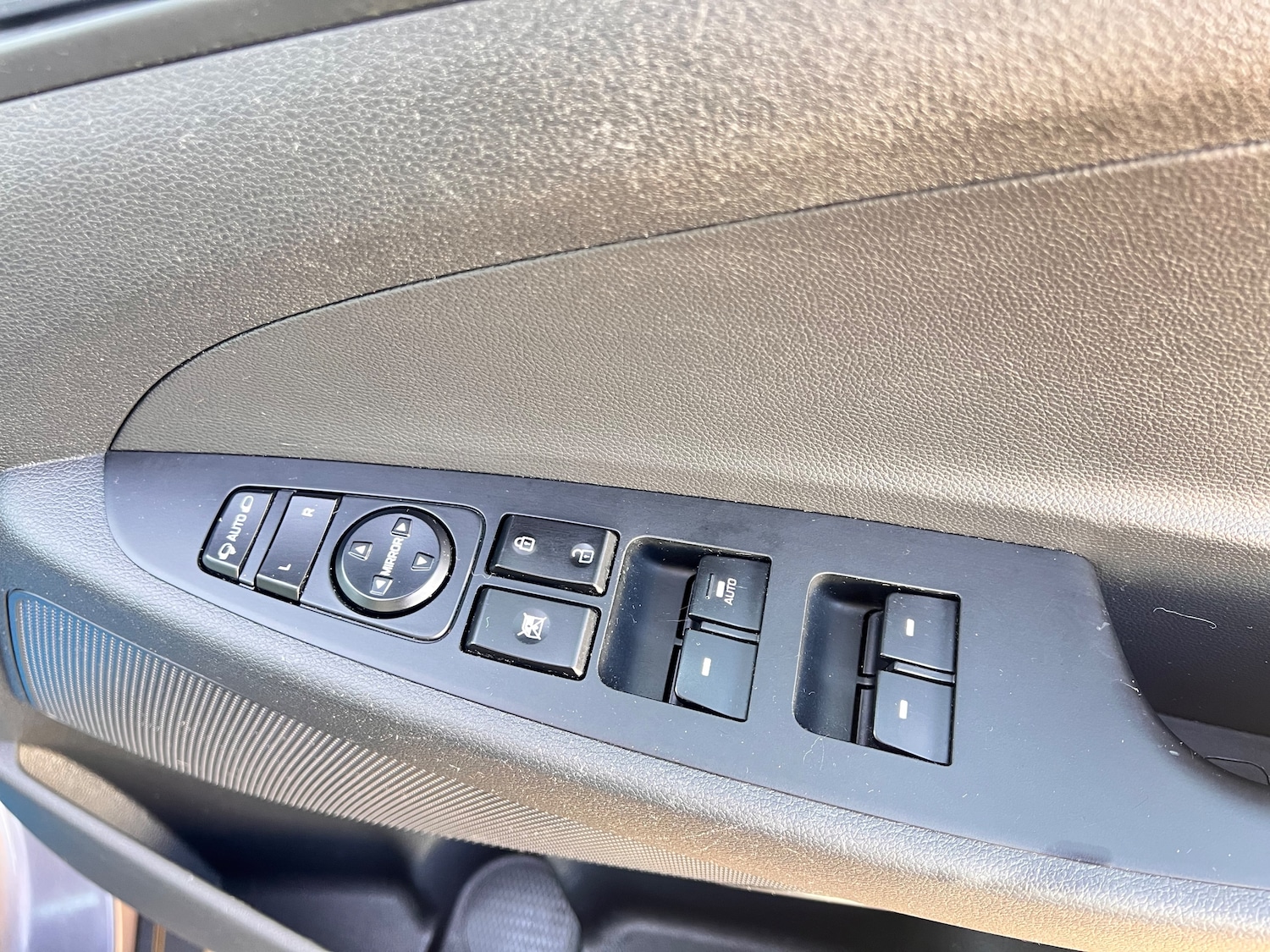 Used Hyundai TUCSON 2015 for sale - 76919100: Photo 27