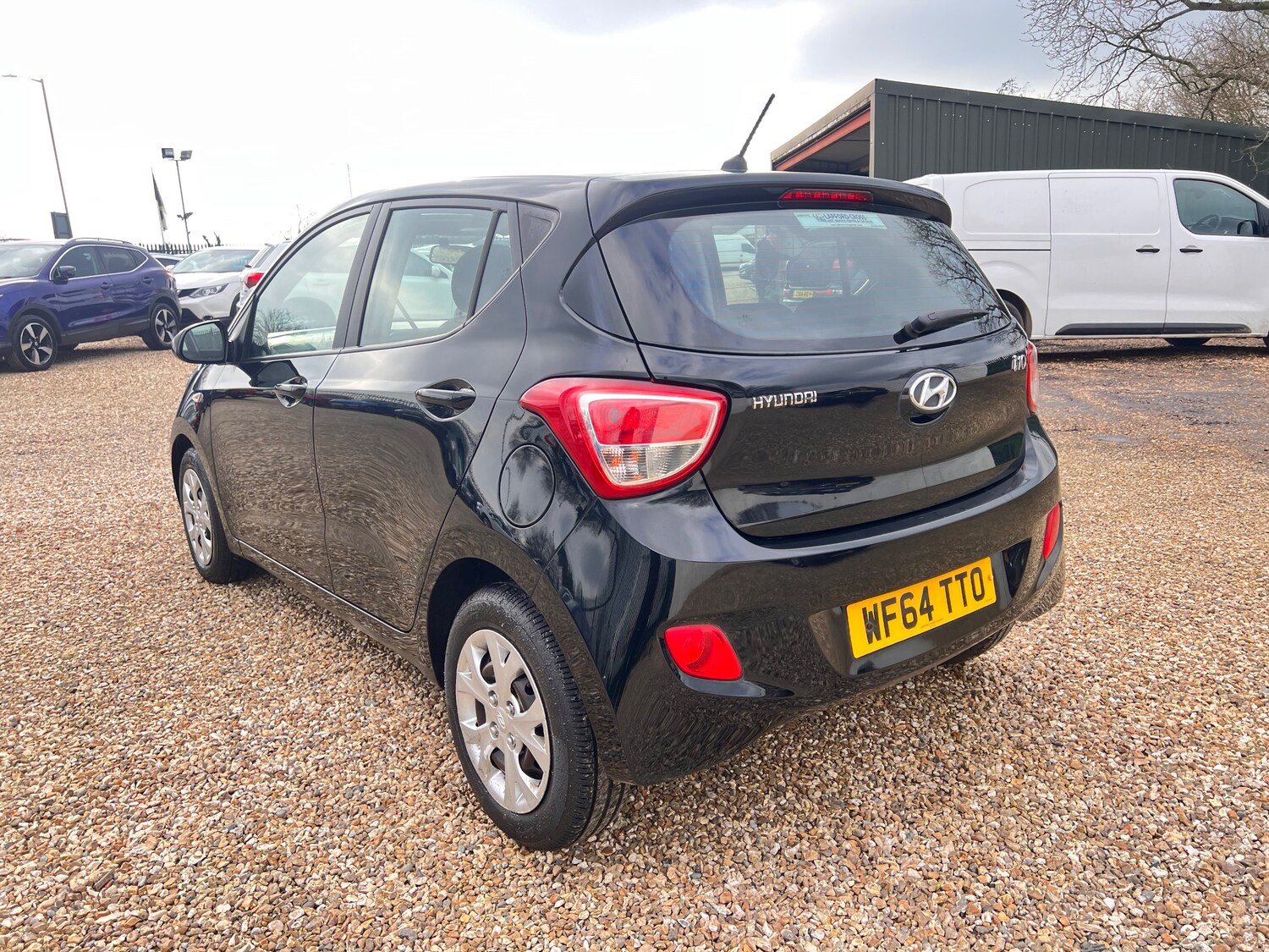 Used Hyundai i10 2014 for sale - 77733430: Photo 6