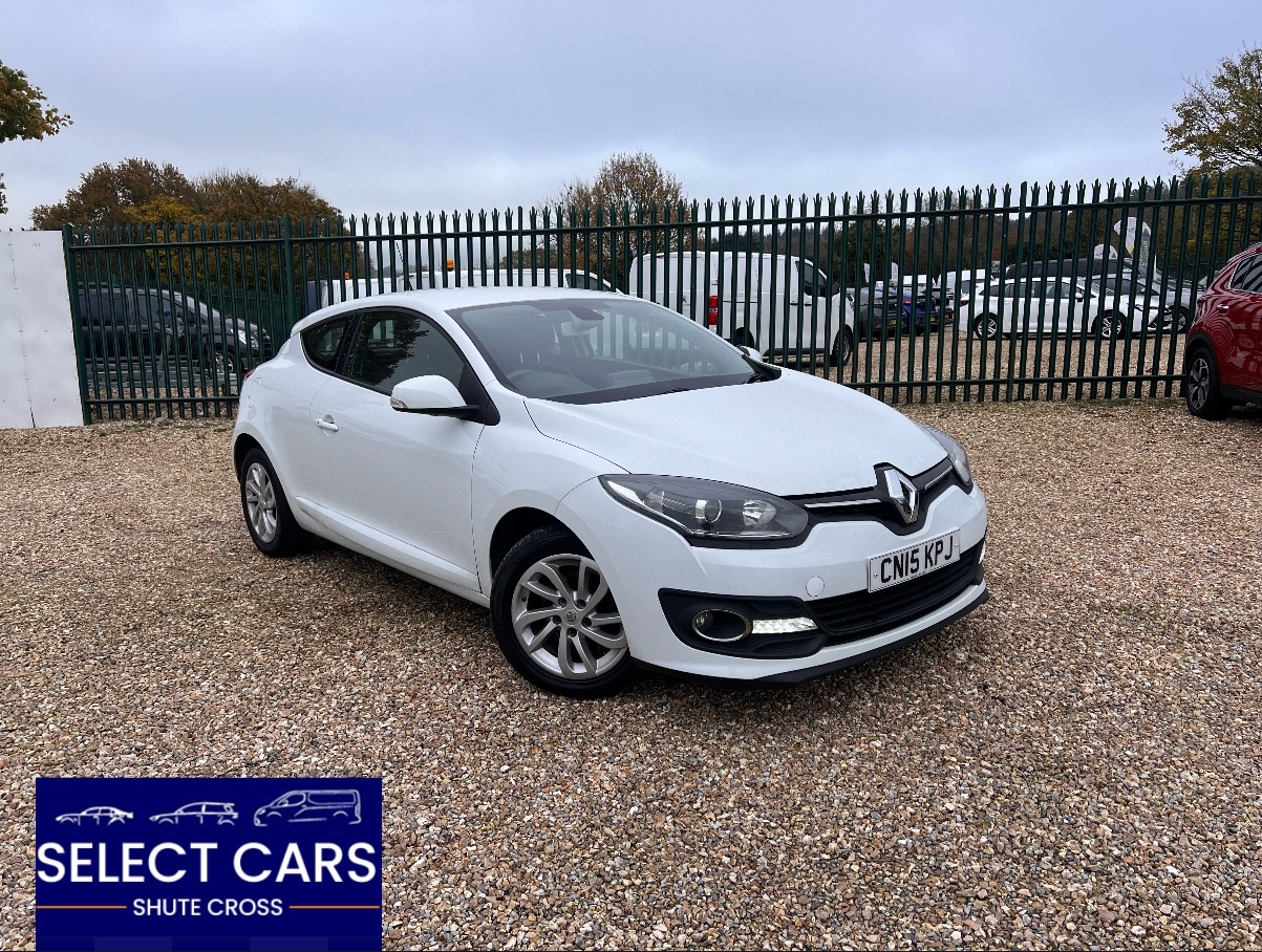 Used Renault Megane 2015 for sale - 76466244: Photo 1