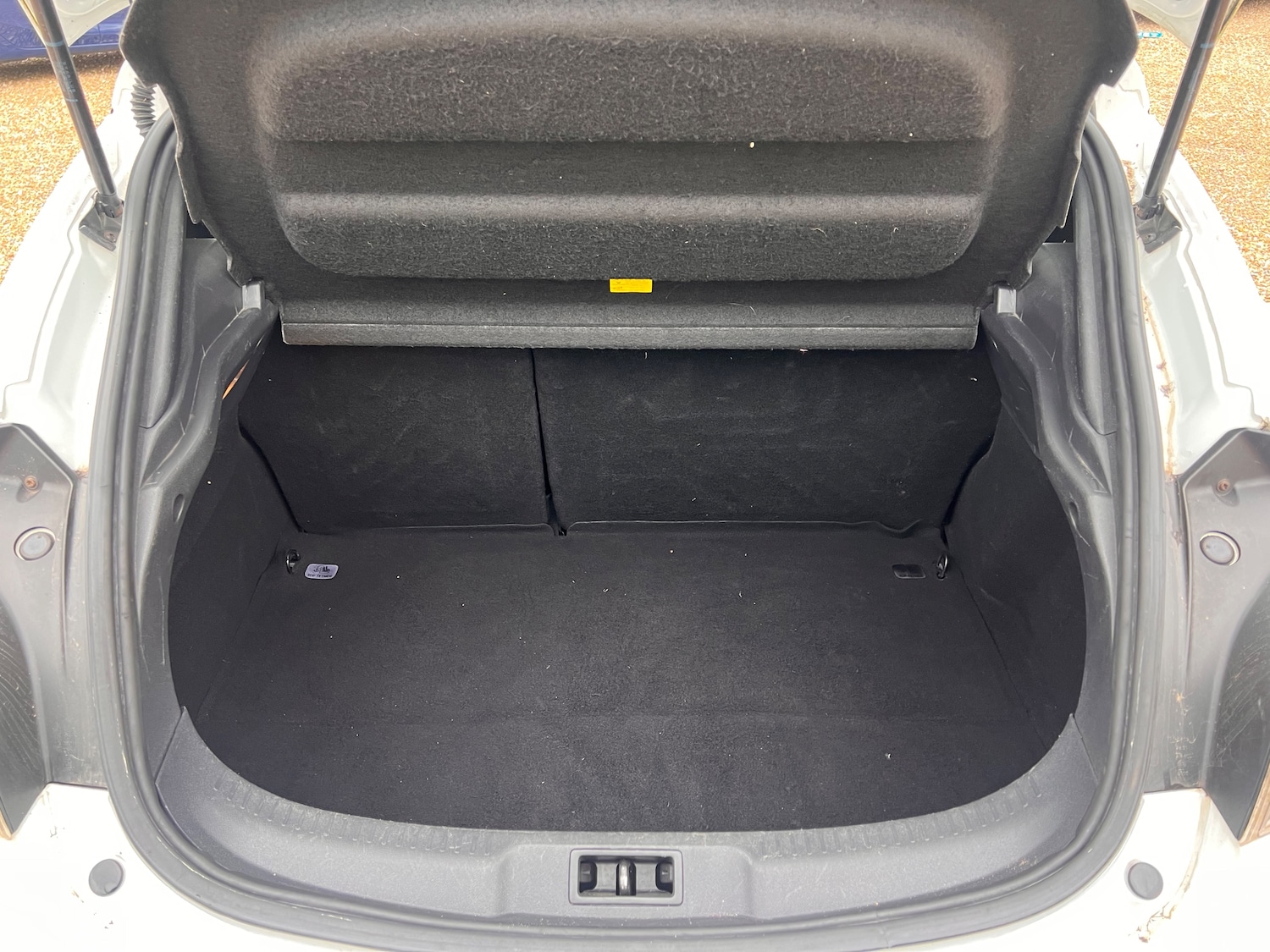 Used Renault Megane 2015 for sale - 76466244: Photo 11