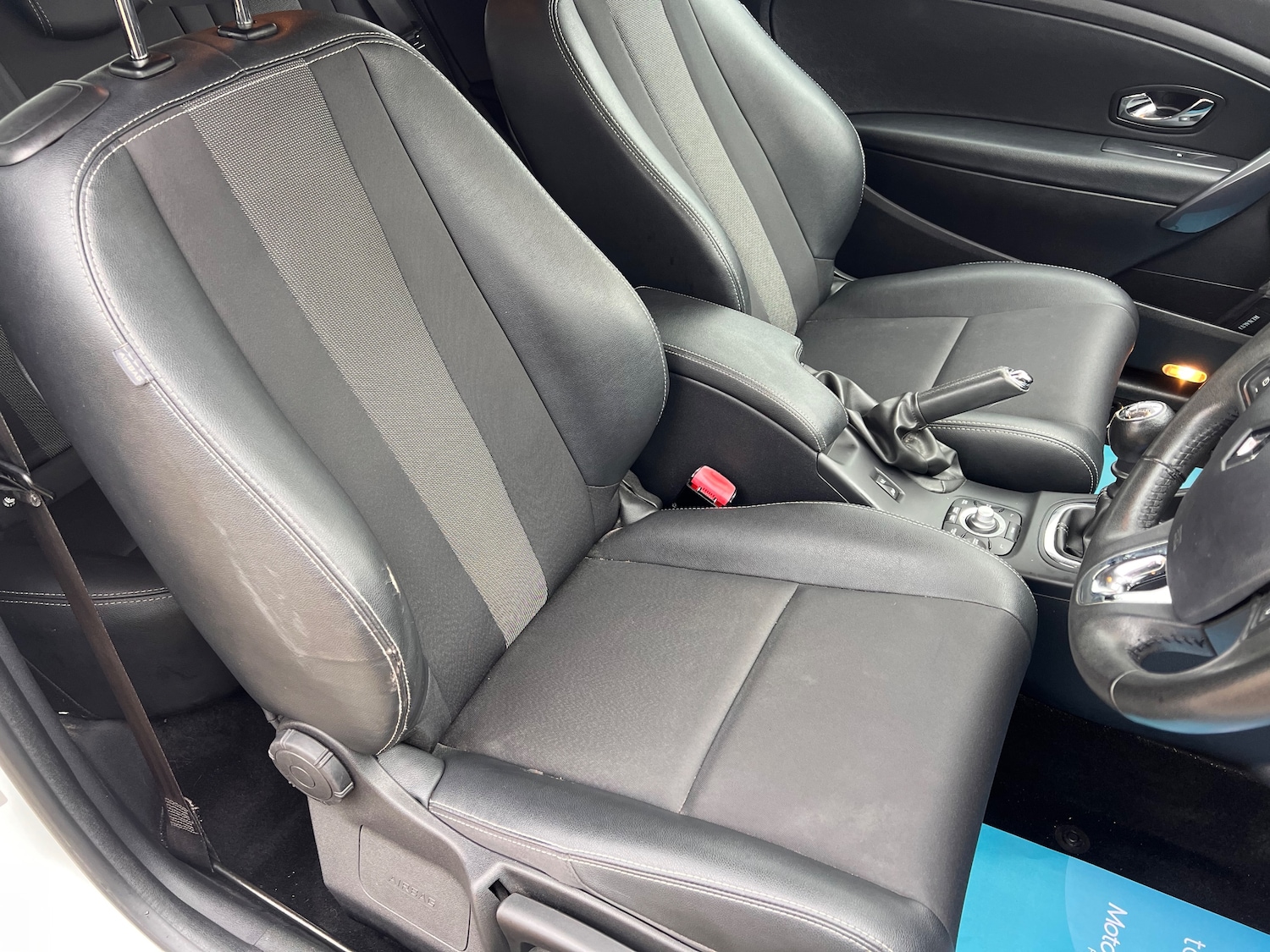 Used Renault Megane 2015 for sale - 76466244: Photo 16