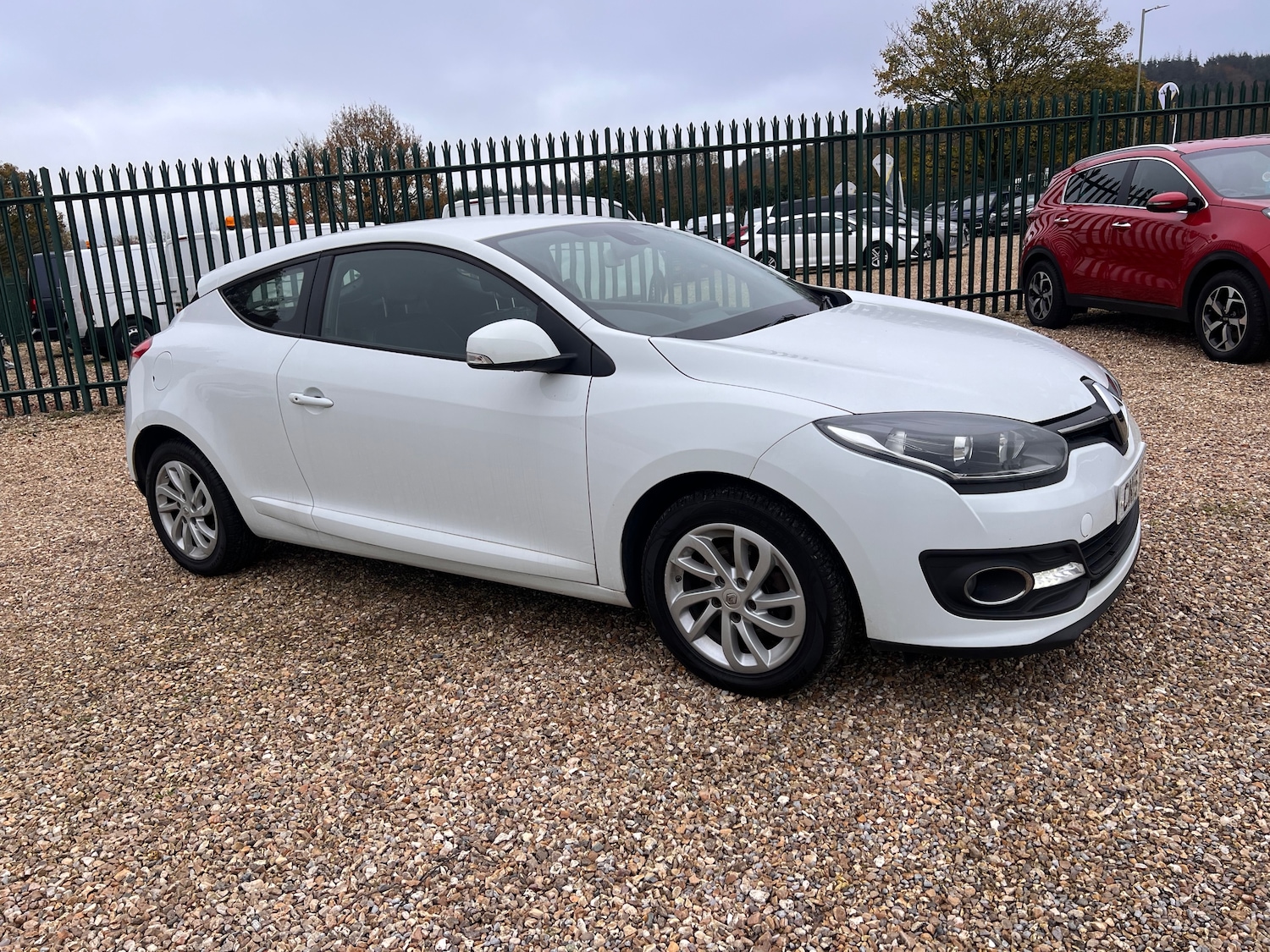 Used Renault Megane 2015 for sale - 76466244: Photo 9