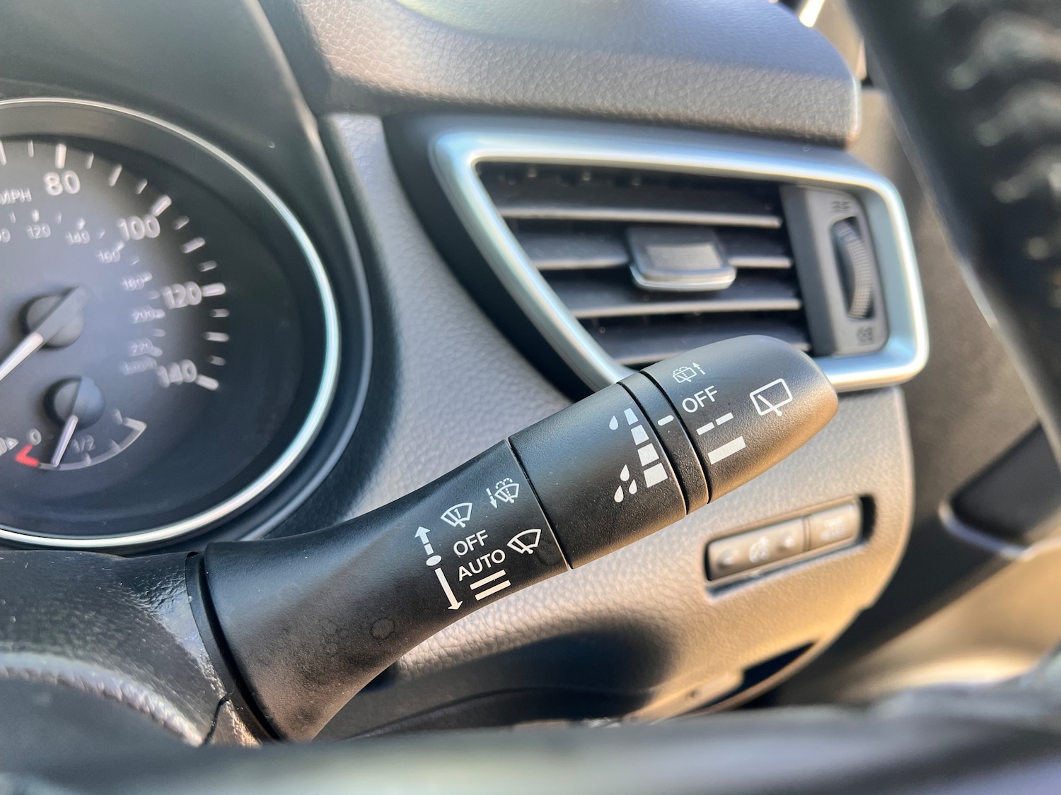 Used Nissan Qashqai 2018 for sale - 76724098: Photo 20