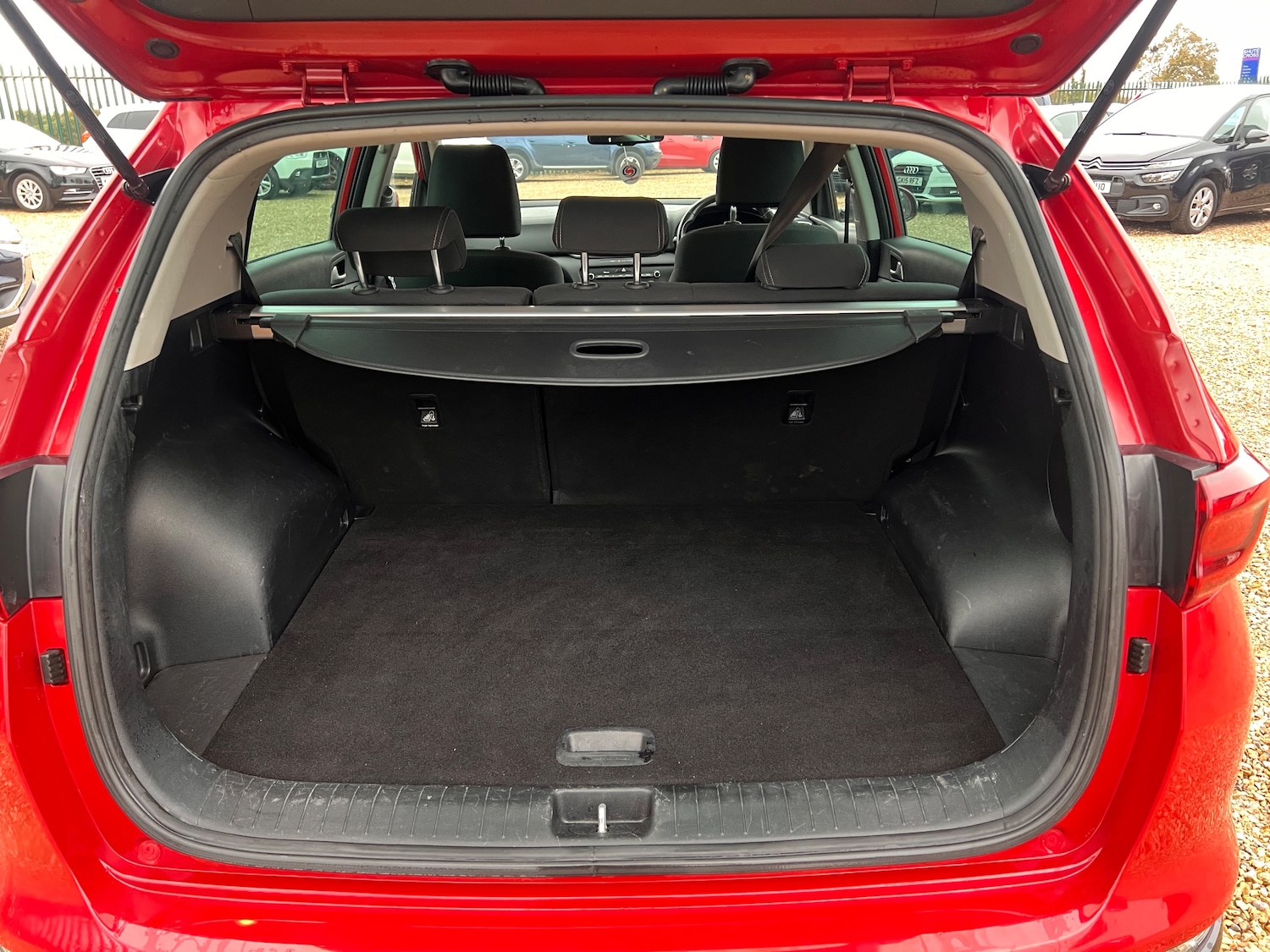 Used Kia Sportage 2020 for sale - 76422612: Photo 9