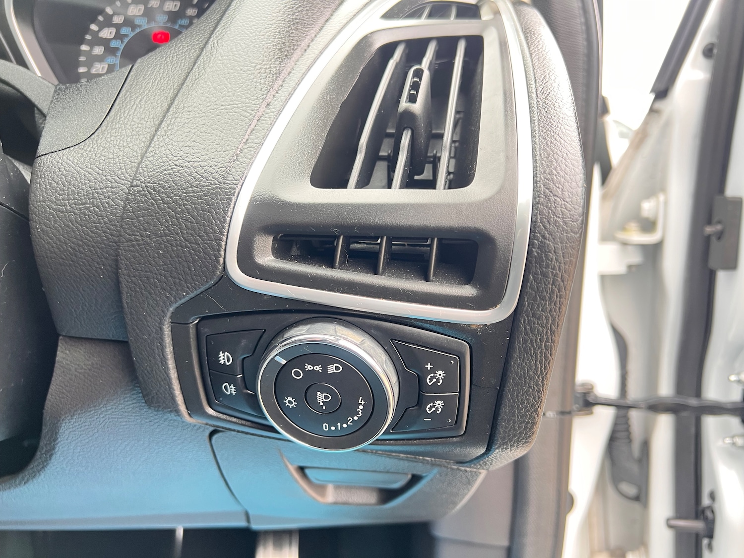 Used Ford Focus 2014 for sale - 77679781: Photo 18