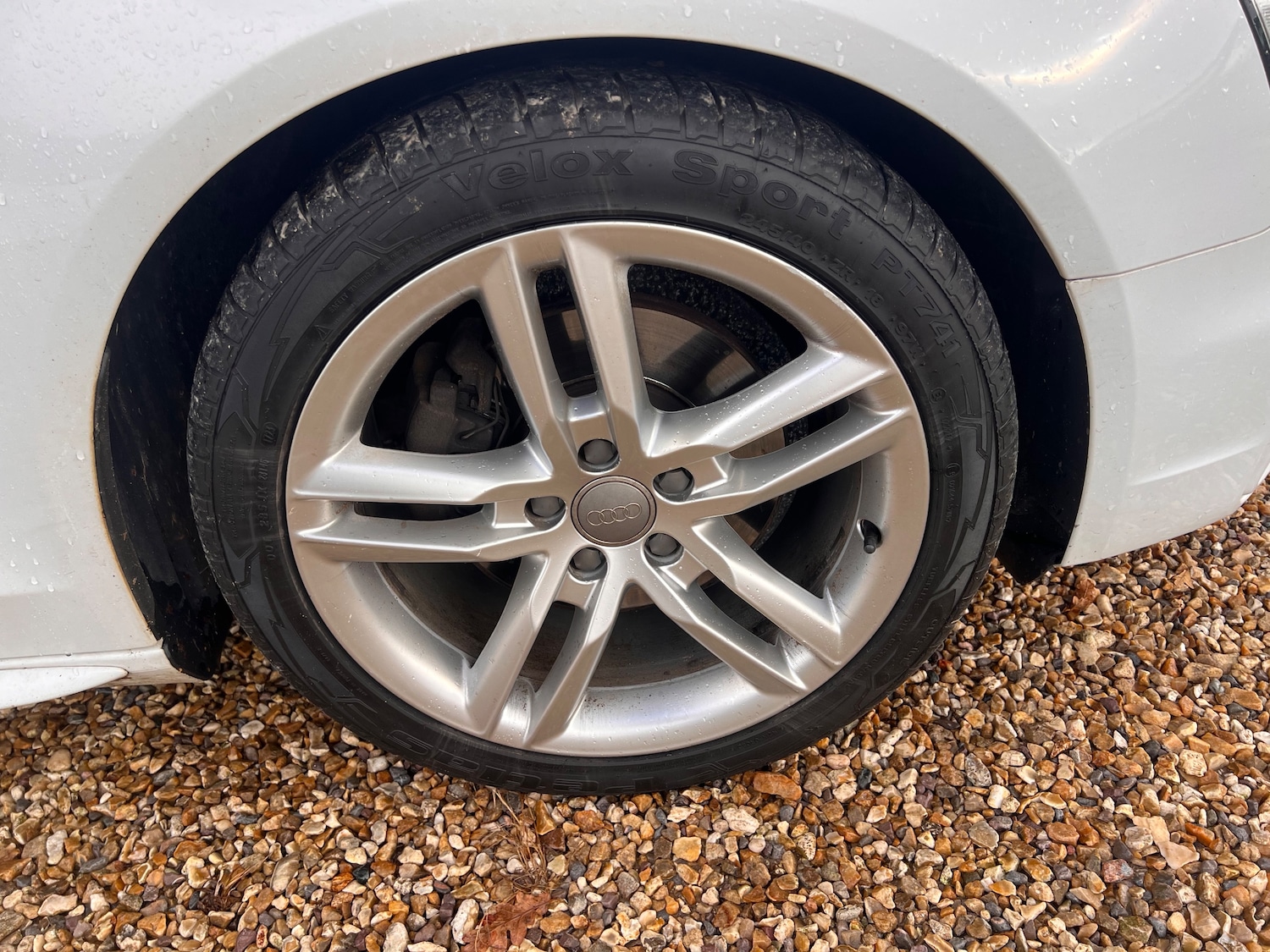 Used Audi A4 2015 for sale - 76665394: Photo 32