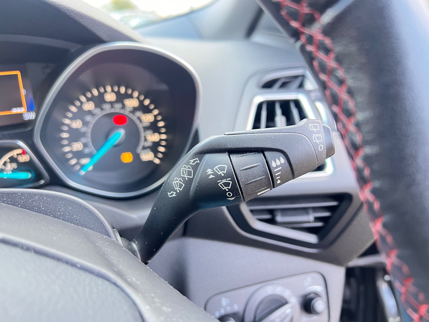 Used Ford Kuga 2018 for sale - 76635071: Photo 29