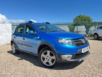 Used Dacia Sandero Stepway 2014 for sale - 78466425: Photo