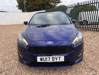 Used Ford Focus 2017 for sale - 76404845: Photo