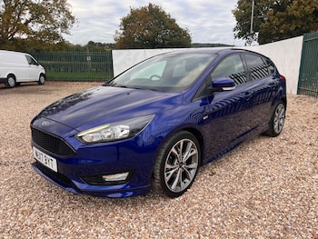 Used Ford Focus 2017 for sale - 76404845: Photo