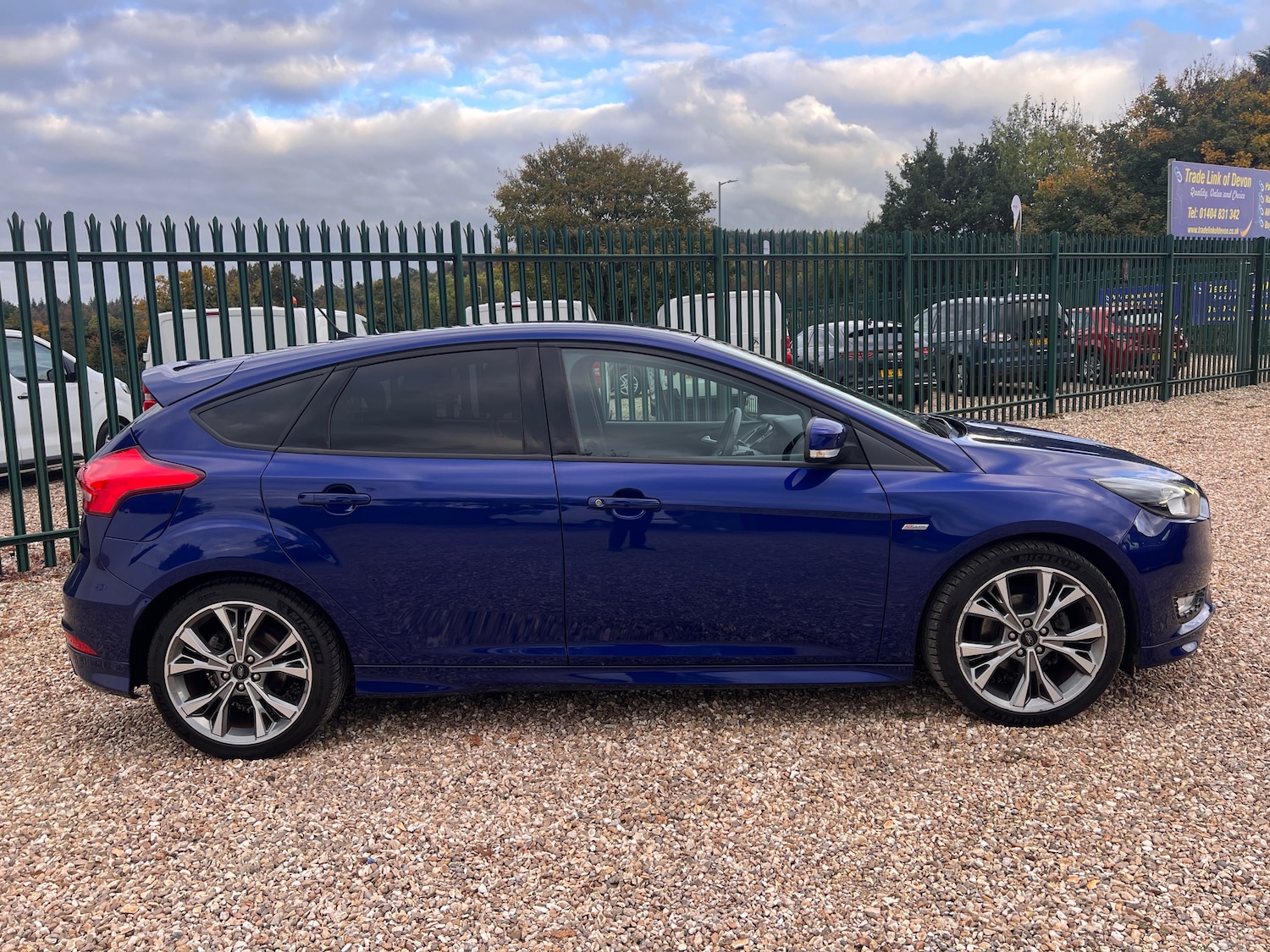 Used Ford Focus 2017 for sale - 76404845: Photo 9