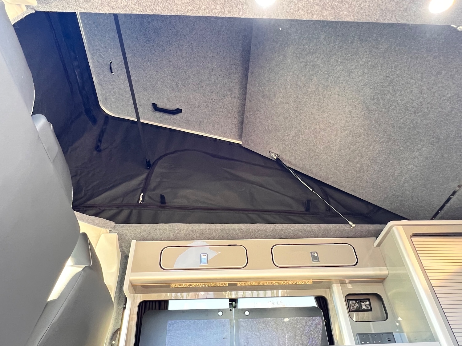 Used Volkswagen Transporter 2022 for sale - 76693563: Photo 51