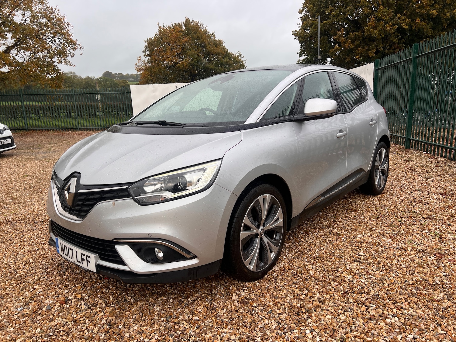 Used Renault Scenic 2017 for sale - 76404844: Photo 4