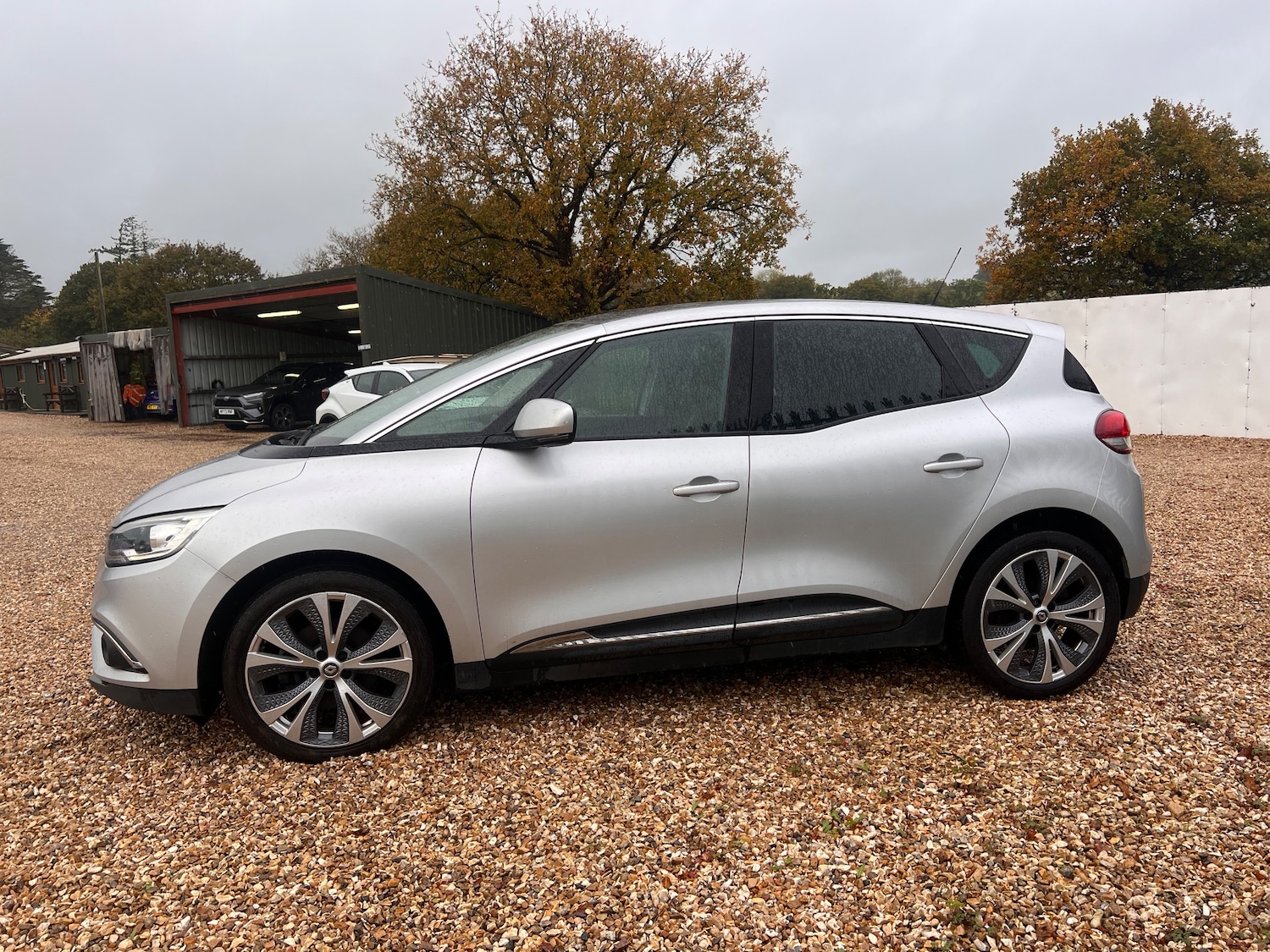 Used Renault Scenic 2017 for sale - 76404844: Photo 5