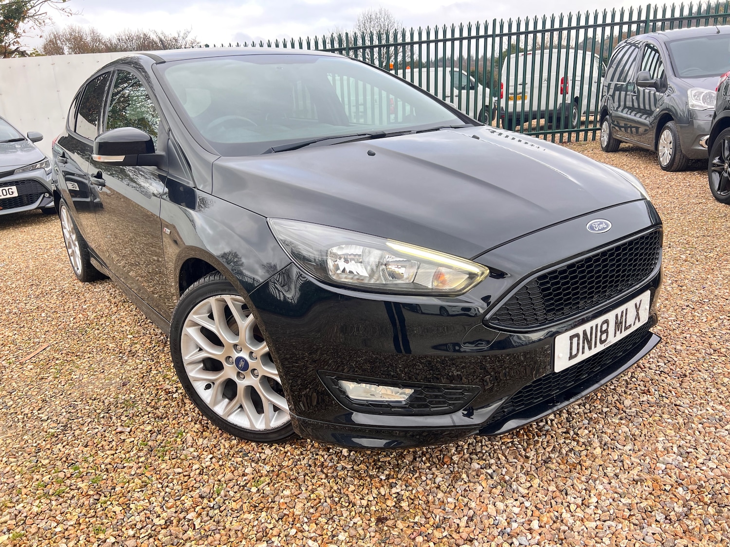 Used Ford Focus 2018 for sale - 76581283: Photo 2