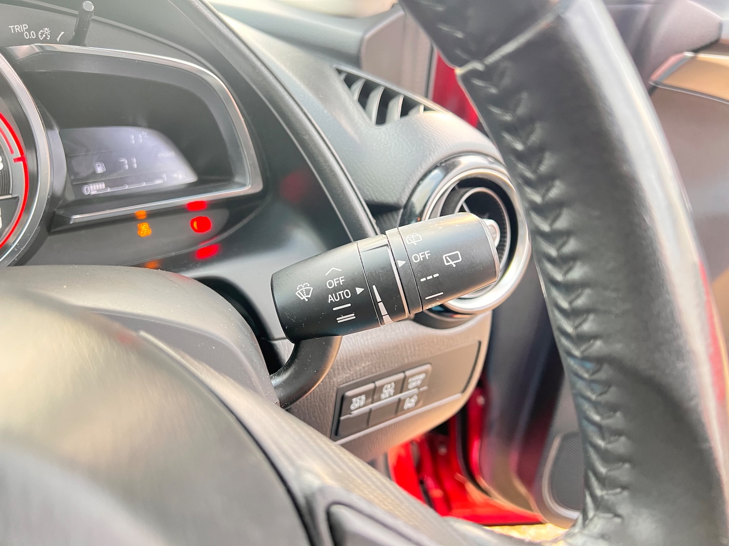 Used Mazda CX-3 2015 for sale - 76739392: Photo 20