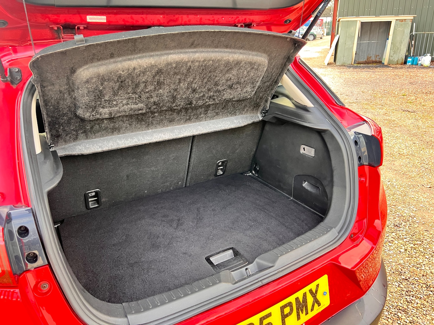 Used Mazda CX-3 2015 for sale - 76739392: Photo 32