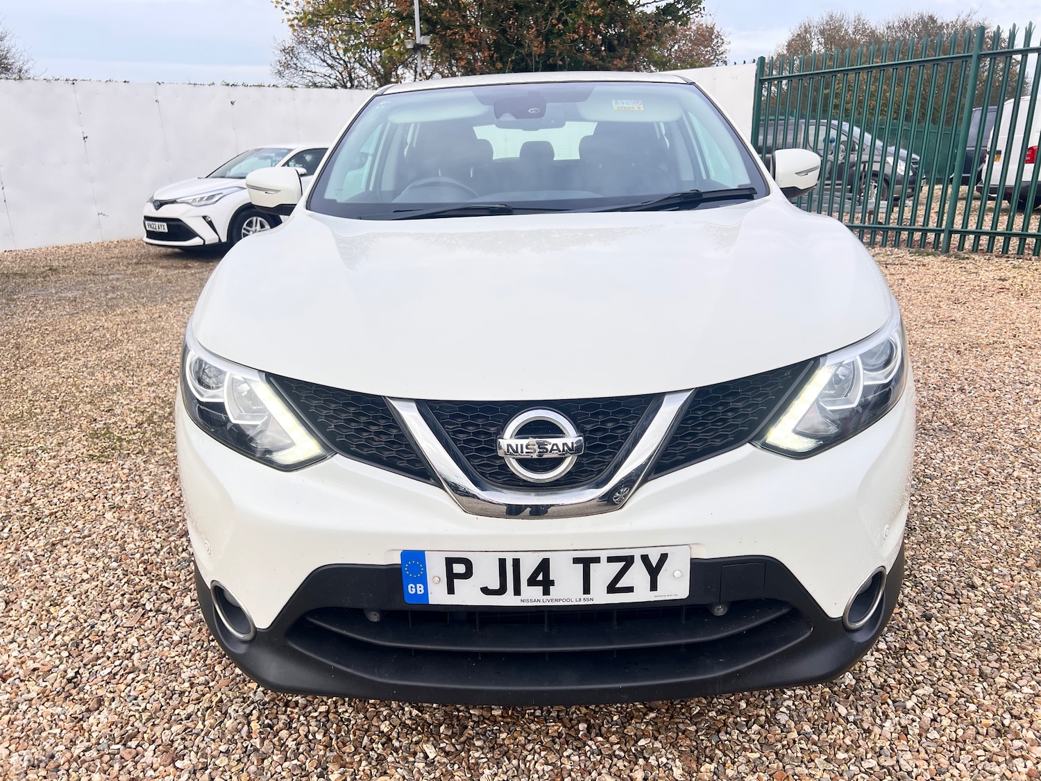 Used Nissan Qashqai 2014 for sale - 76569307: Photo 3